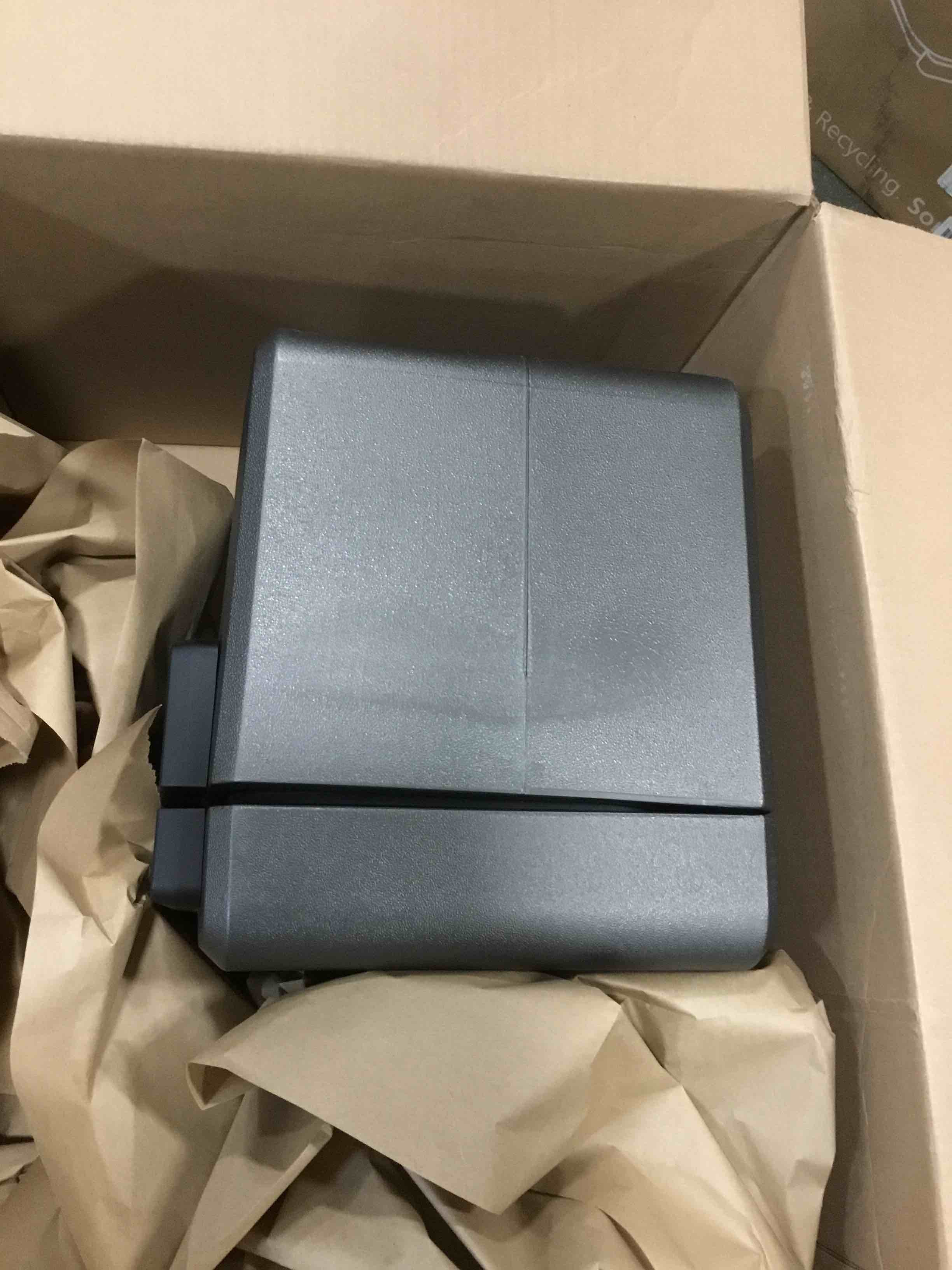 https://s3.amazonaws.com/lotting-images-prod/bidfta/GRA1463009_1733965696676.jpeg