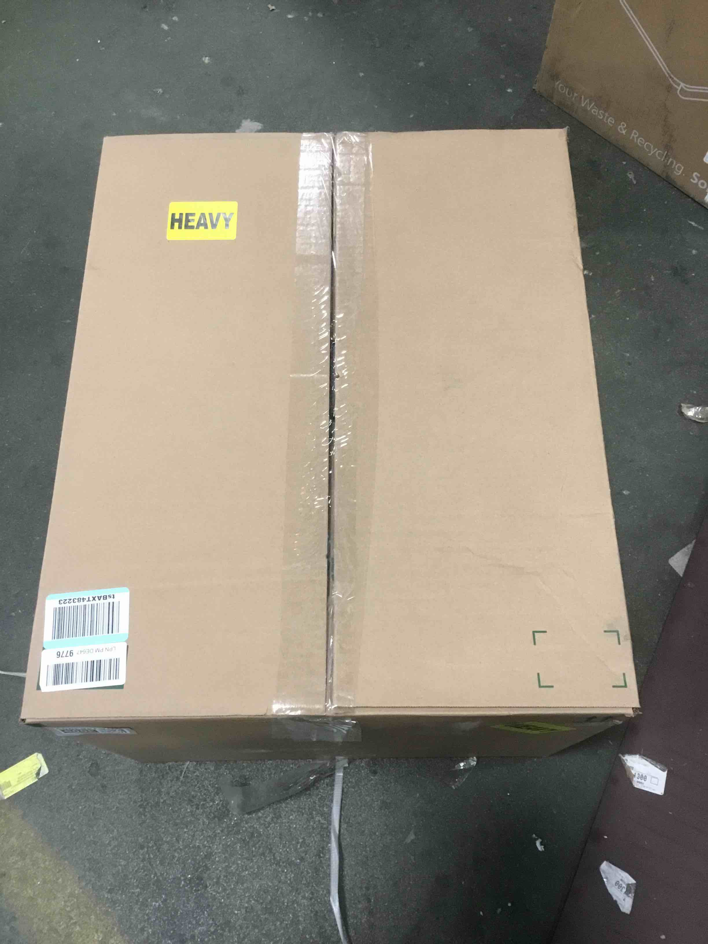 https://s3.amazonaws.com/lotting-images-prod/bidfta/GRA1463009_1733965730934.jpeg