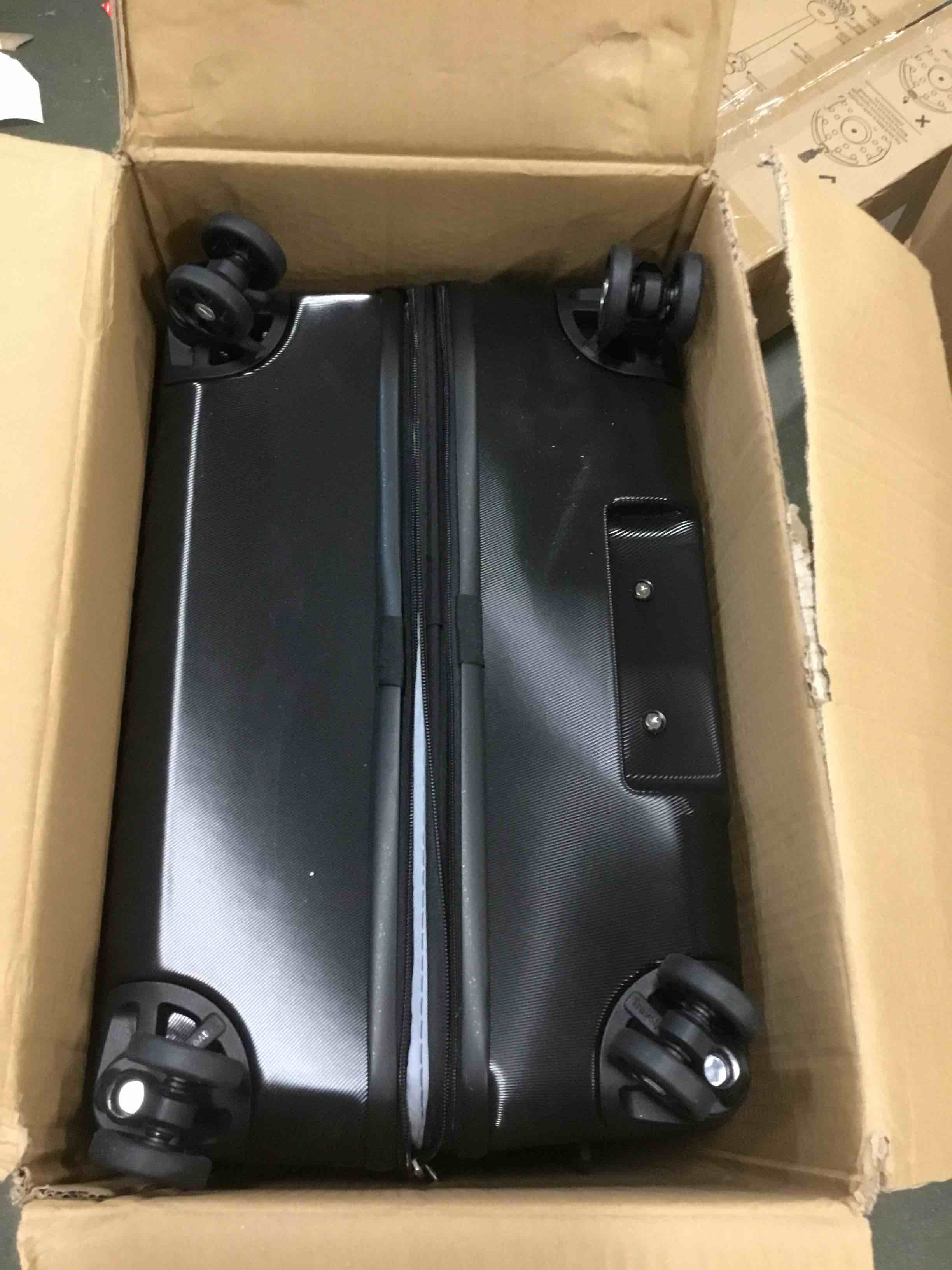https://s3.amazonaws.com/lotting-images-prod/bidfta/GRA1463020_1733967721621.jpeg
