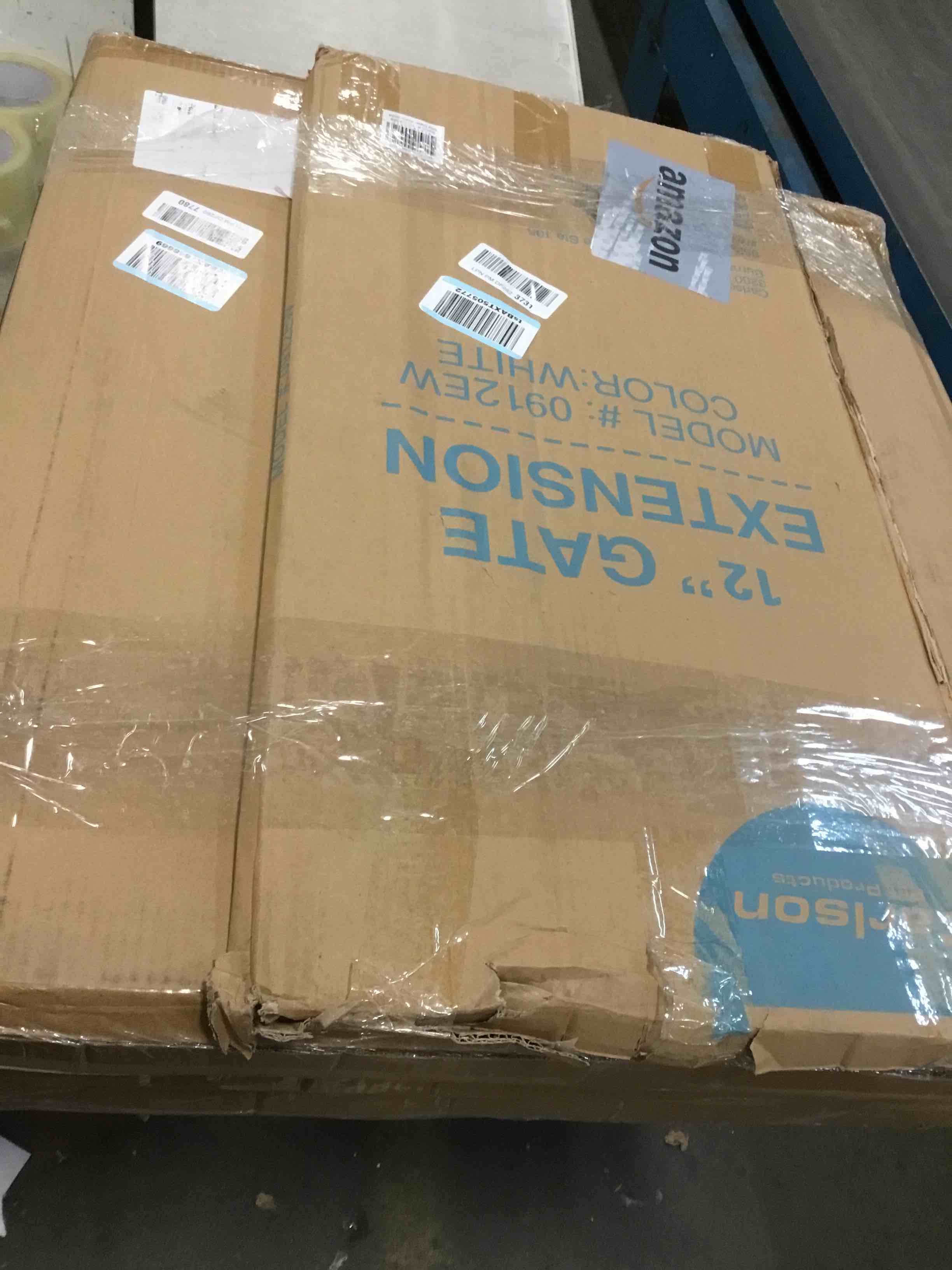 https://s3.amazonaws.com/lotting-images-prod/bidfta/GRA1463048_1733975210849.jpeg