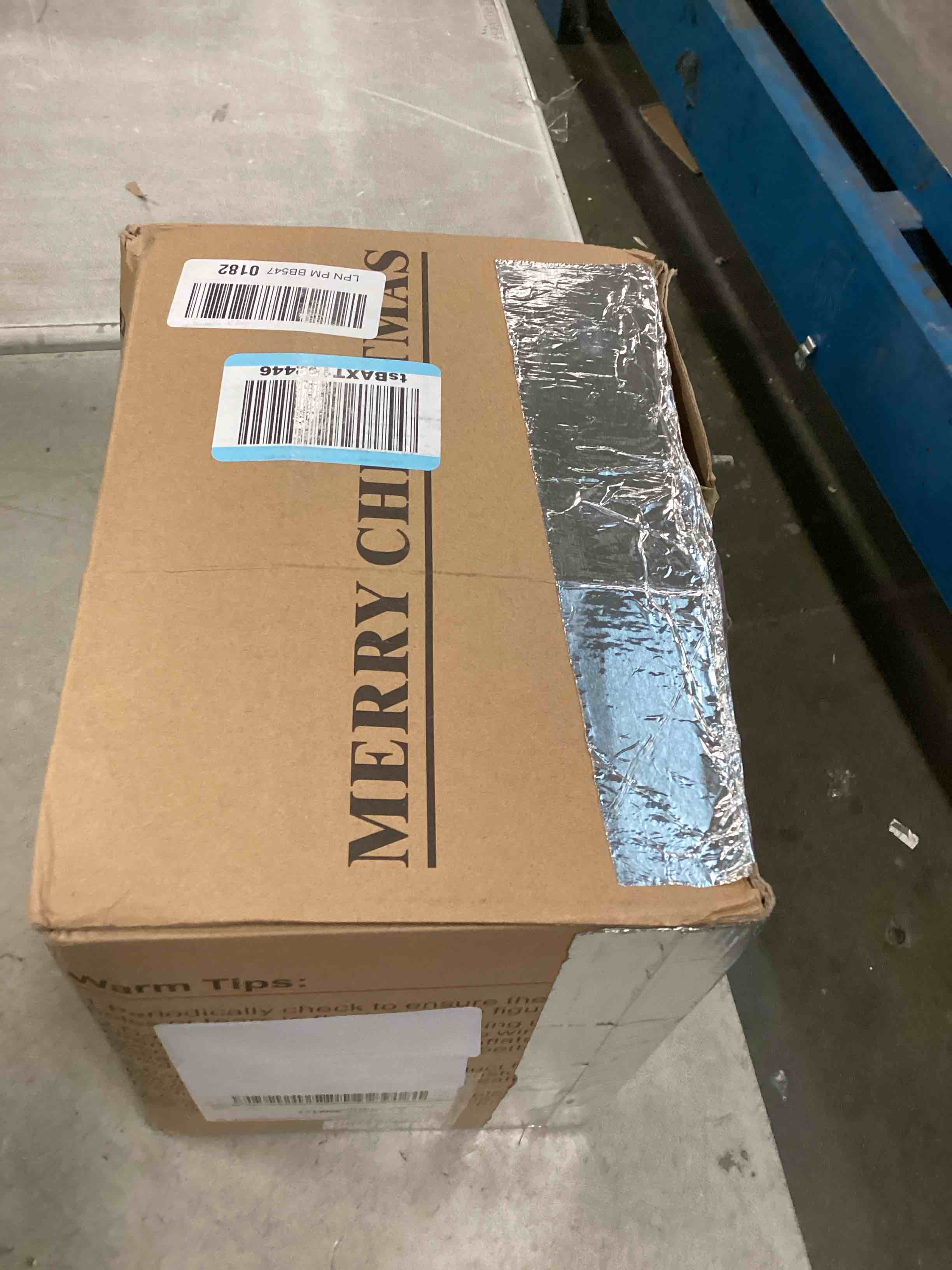 https://s3.amazonaws.com/lotting-images-prod/bidfta/GRA1463061_1733978950583.jpeg