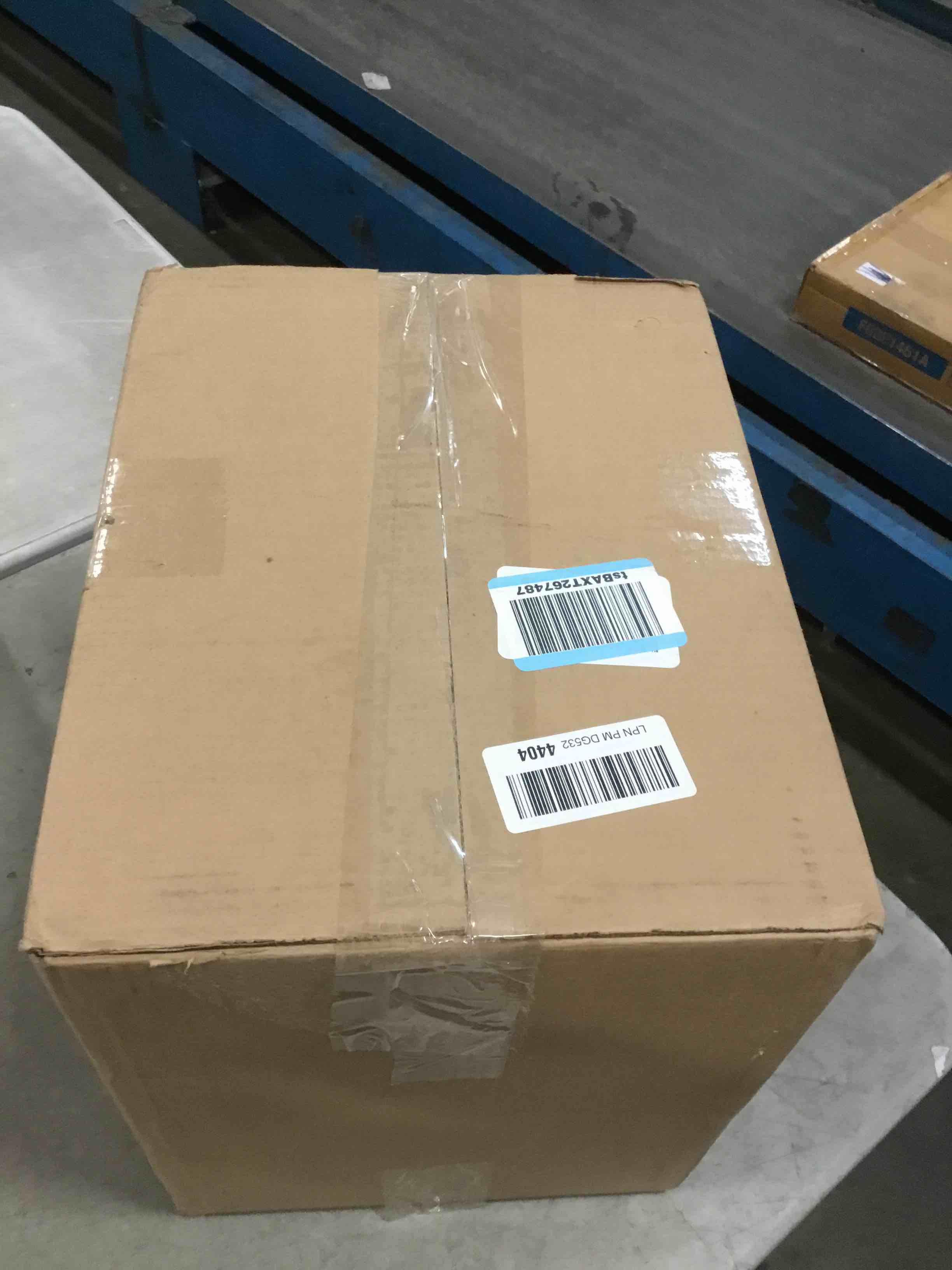 https://s3.amazonaws.com/lotting-images-prod/bidfta/GRA1463107_1734041930958.jpeg