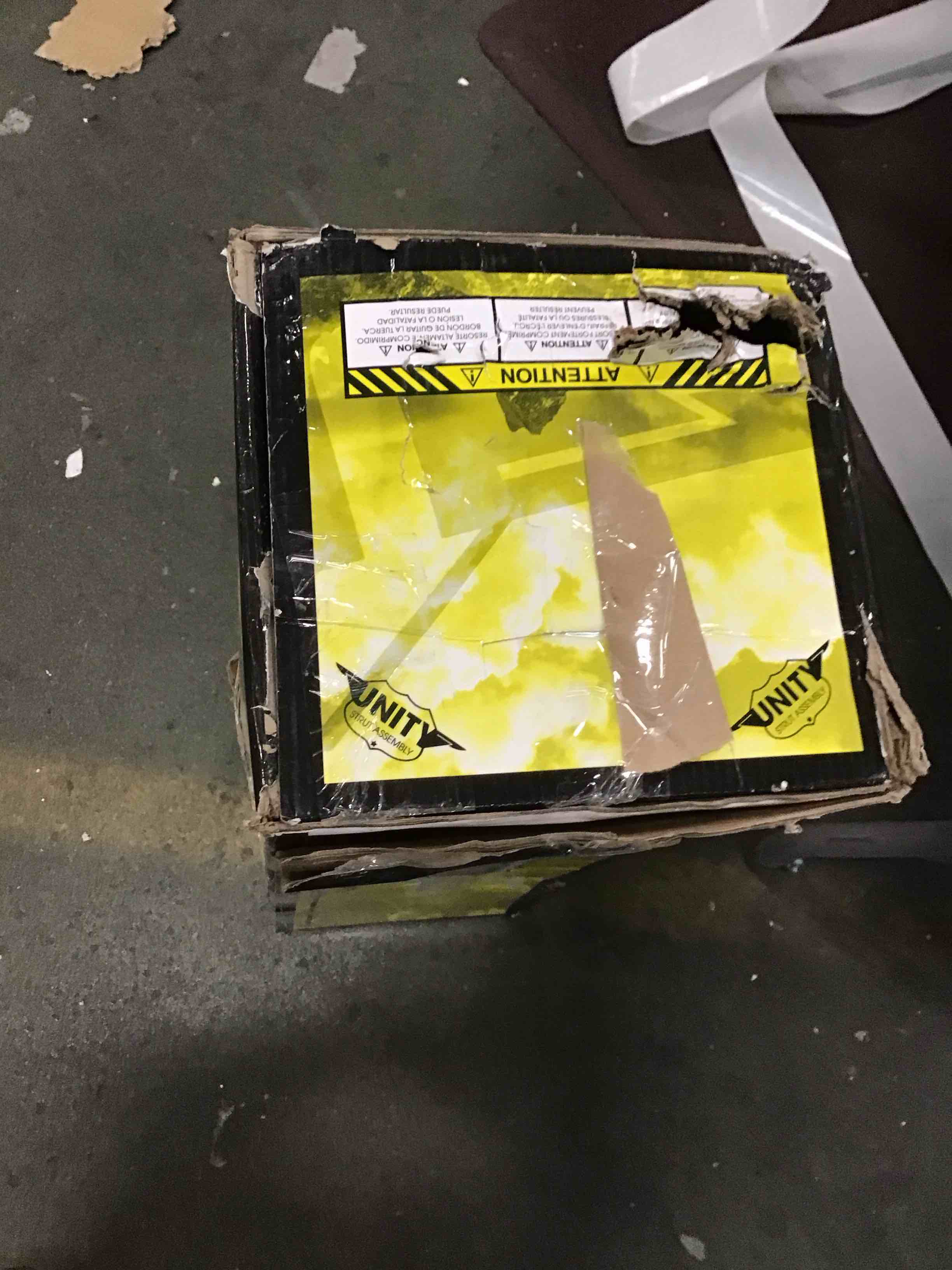 Condition photo showing Good Condition for UNITY AUTOMOTIVE 11694 Front Right Complete Strut Assembly 2012-2014 Toyota Camry