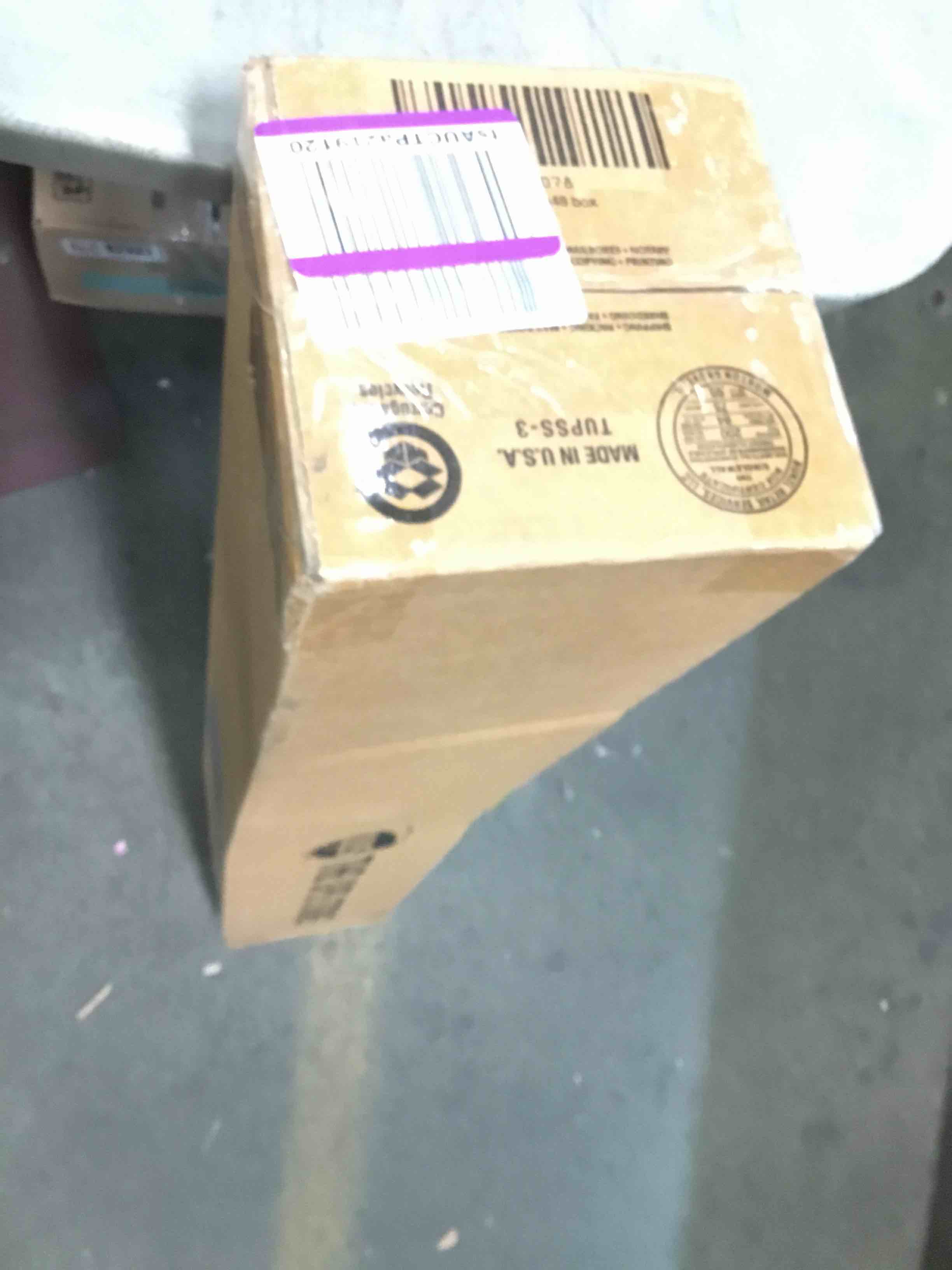 https://s3.amazonaws.com/lotting-images-prod/bidfta/GRA1463330_1734138838604.jpeg