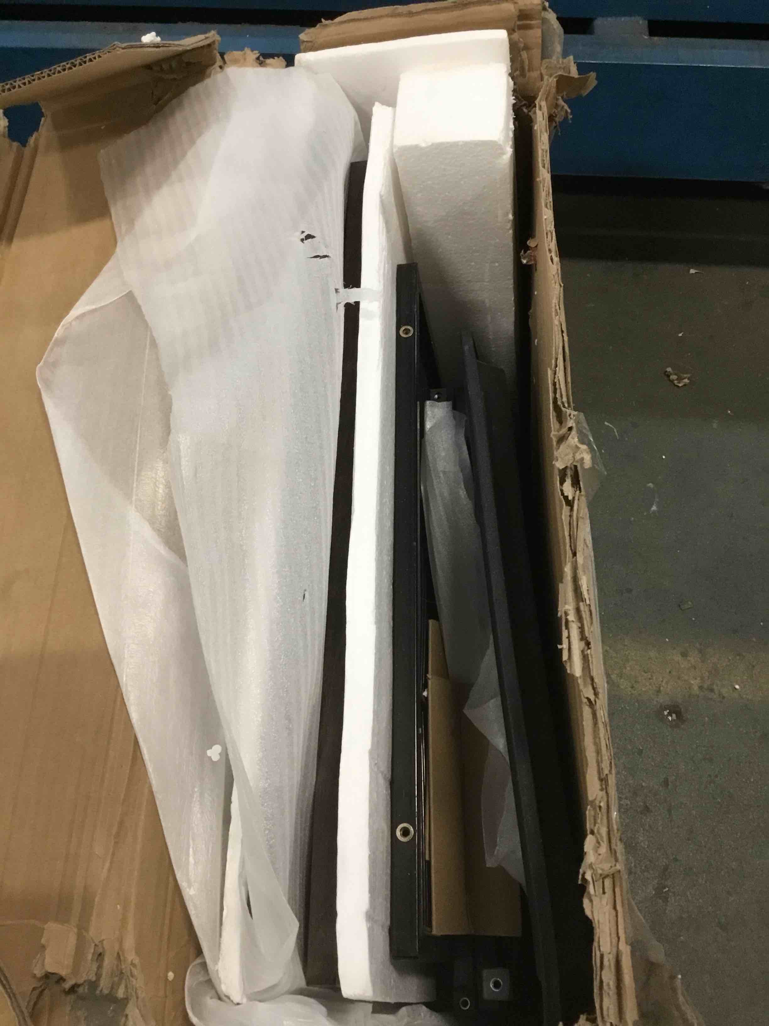 https://s3.amazonaws.com/lotting-images-prod/bidfta/GRA1463639_1734482099310.jpeg