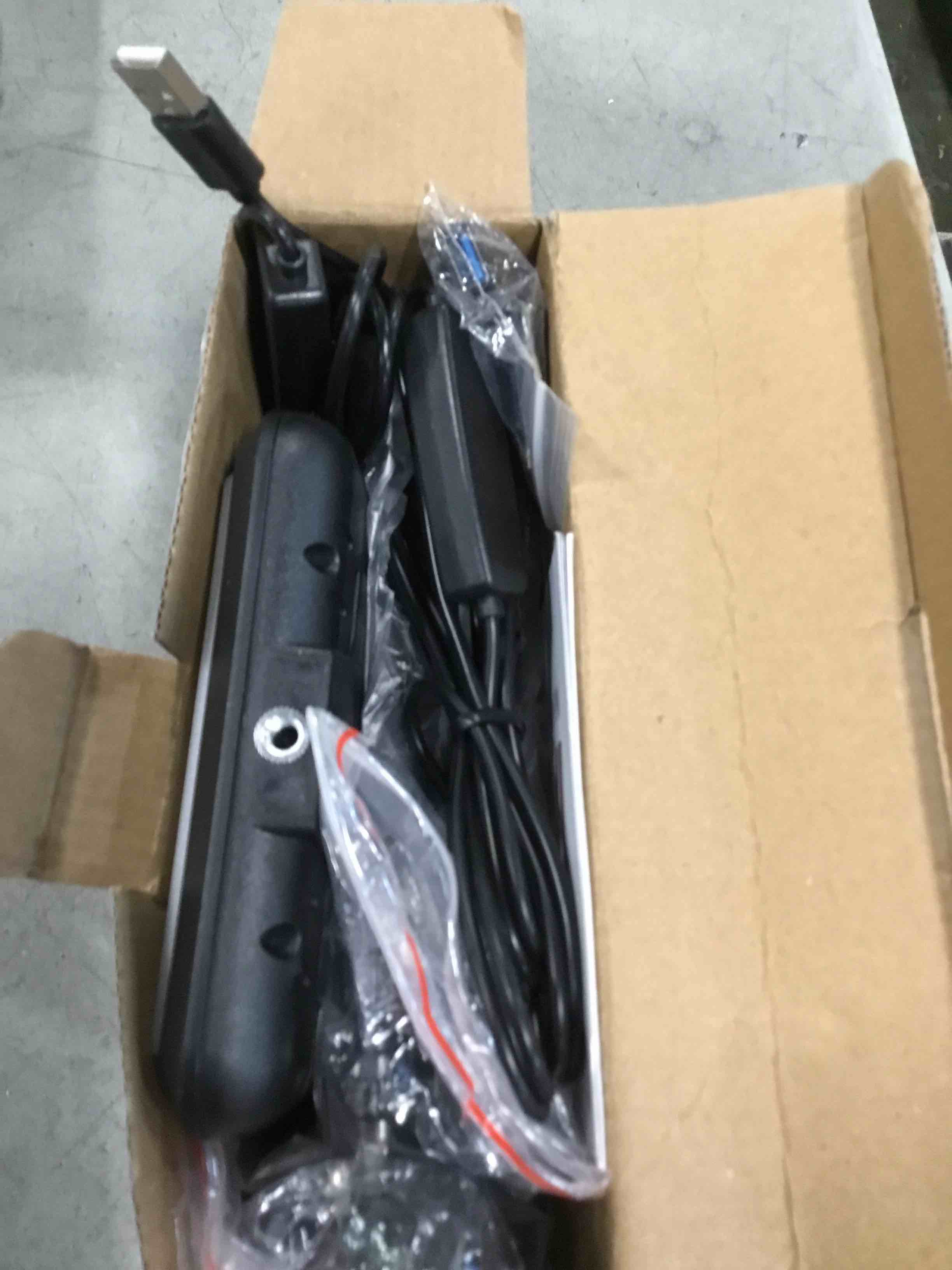 https://s3.amazonaws.com/lotting-images-prod/bidfta/GRA1463876_1734656200211.jpeg