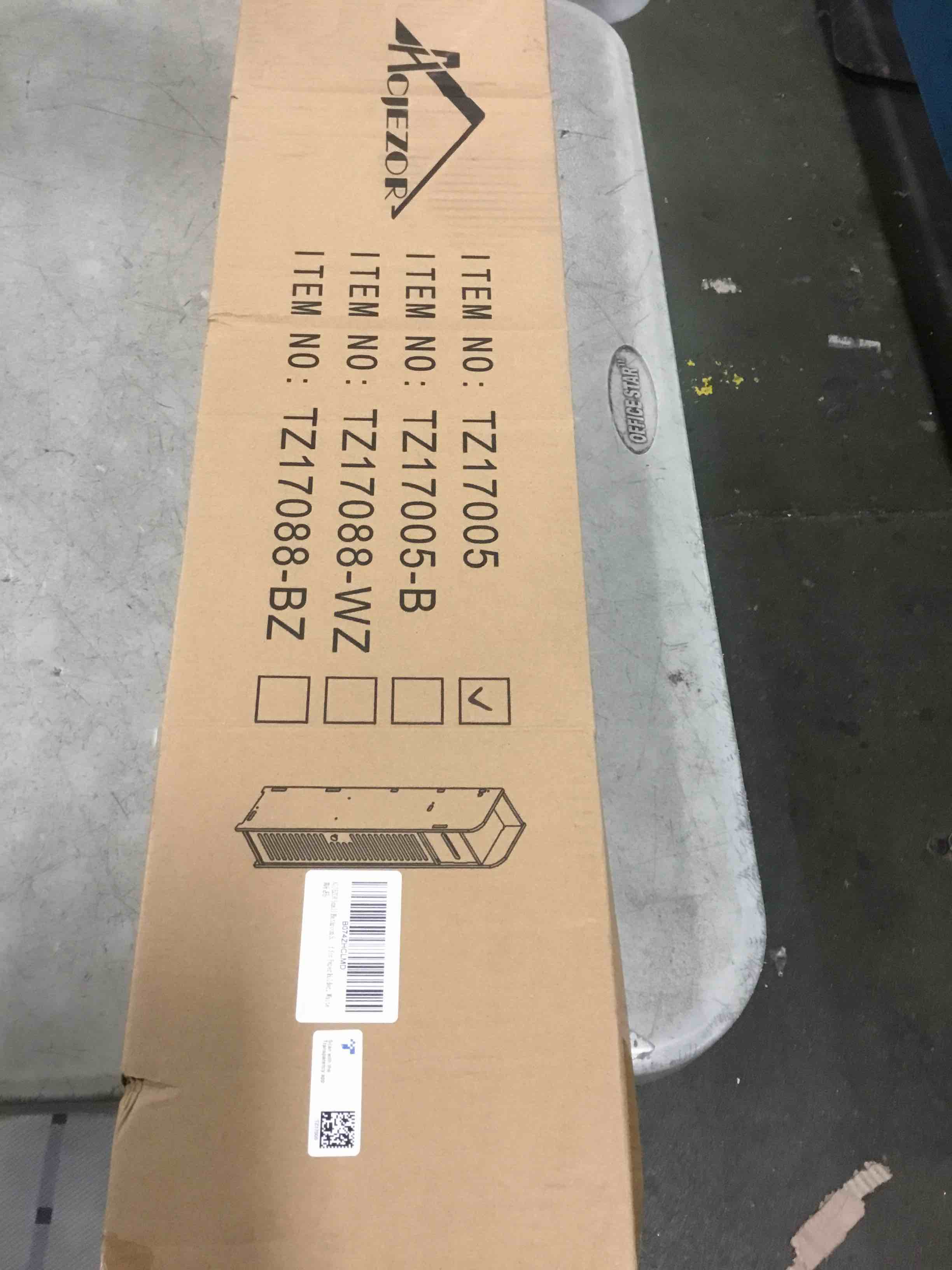https://s3.amazonaws.com/lotting-images-prod/bidfta/GRA1464240_1735184749347.jpeg