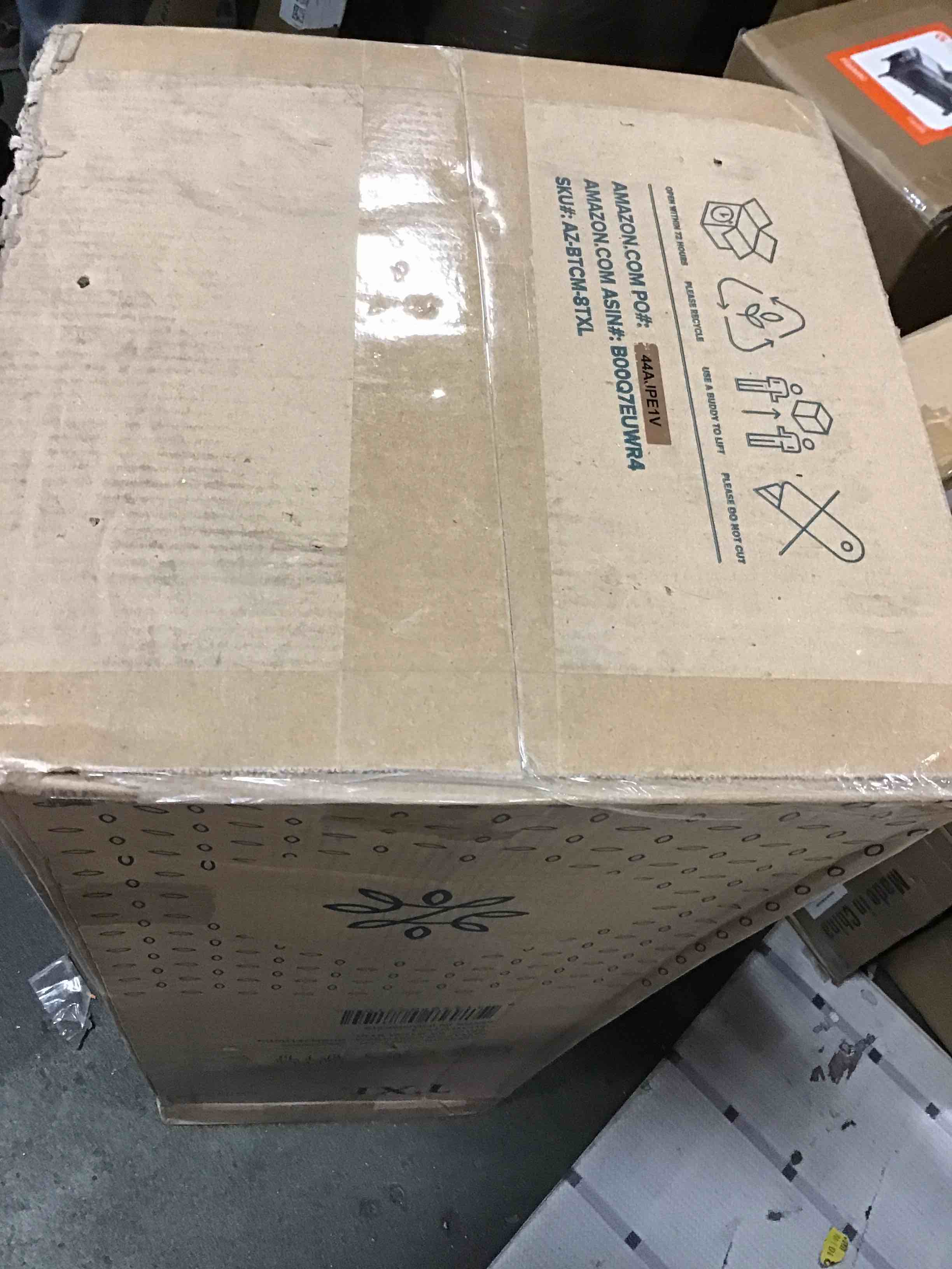 https://s3.amazonaws.com/lotting-images-prod/bidfta/GRA1464507_1735622256019.jpeg
