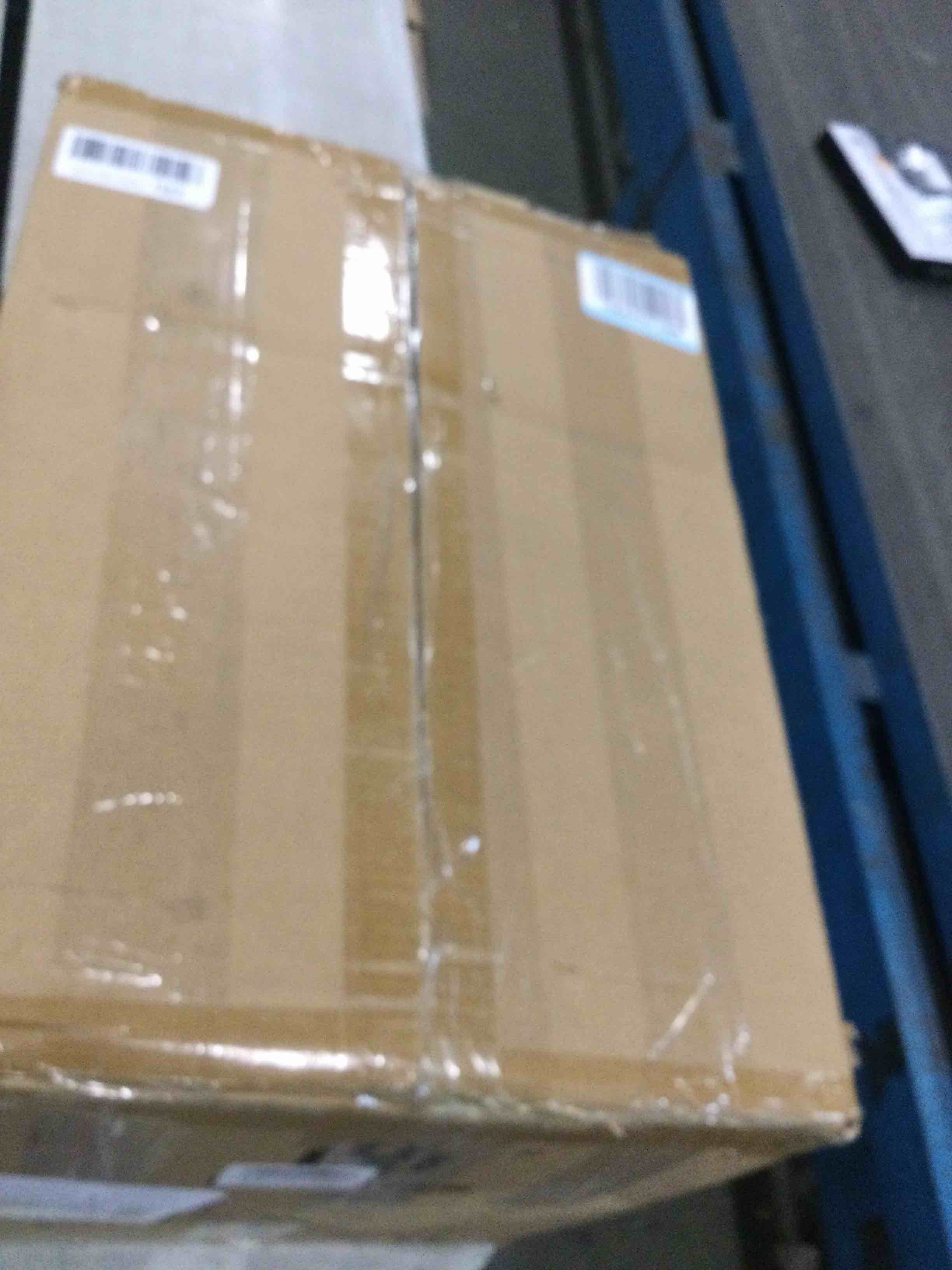 https://s3.amazonaws.com/lotting-images-prod/bidfta/GRA1464687_1735710510319.jpeg