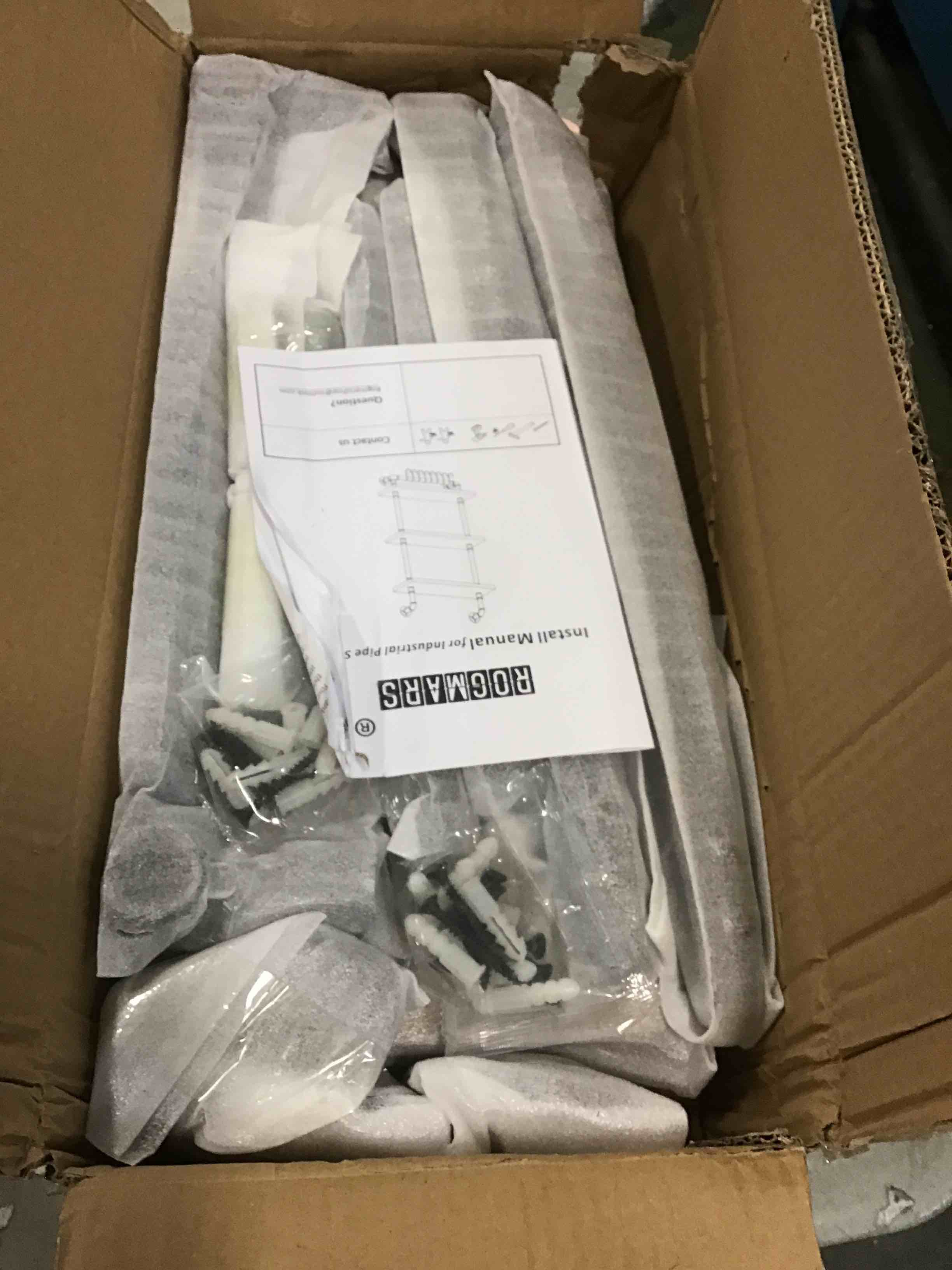 https://s3.amazonaws.com/lotting-images-prod/bidfta/GRA1464964_1735968423741.jpeg