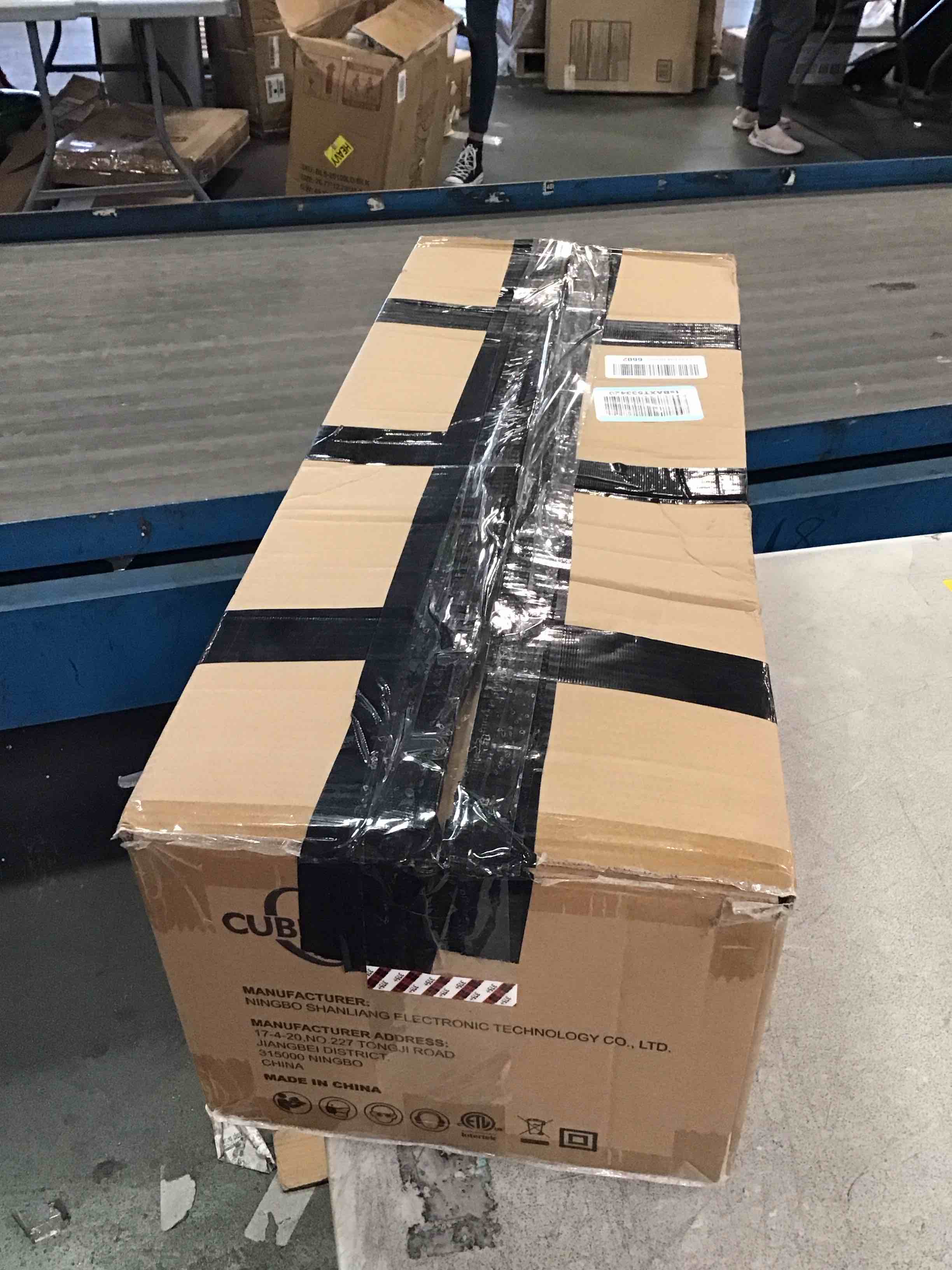 https://s3.amazonaws.com/lotting-images-prod/bidfta/GRA1465308_1732632260041.jpeg