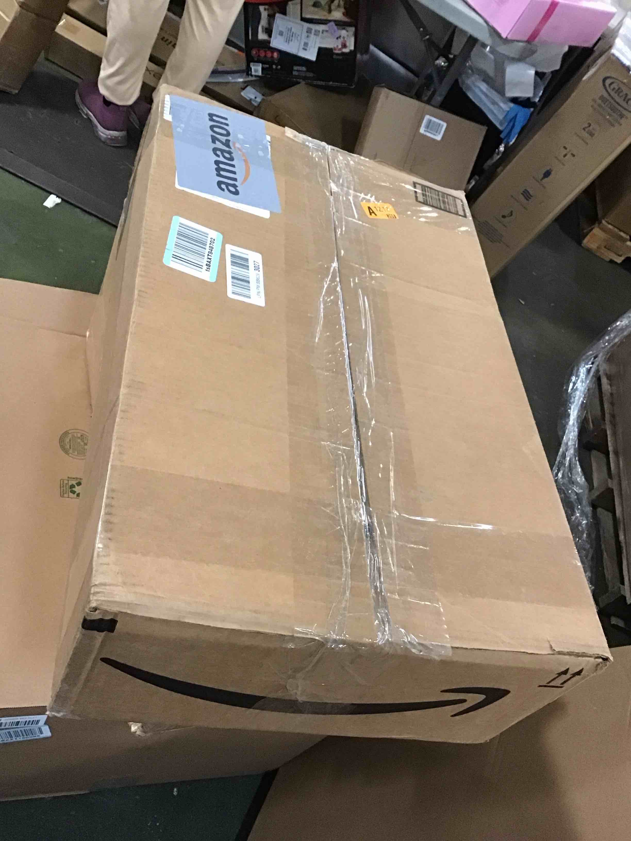 https://s3.amazonaws.com/lotting-images-prod/bidfta/GRA1466096_1733165534729.jpeg