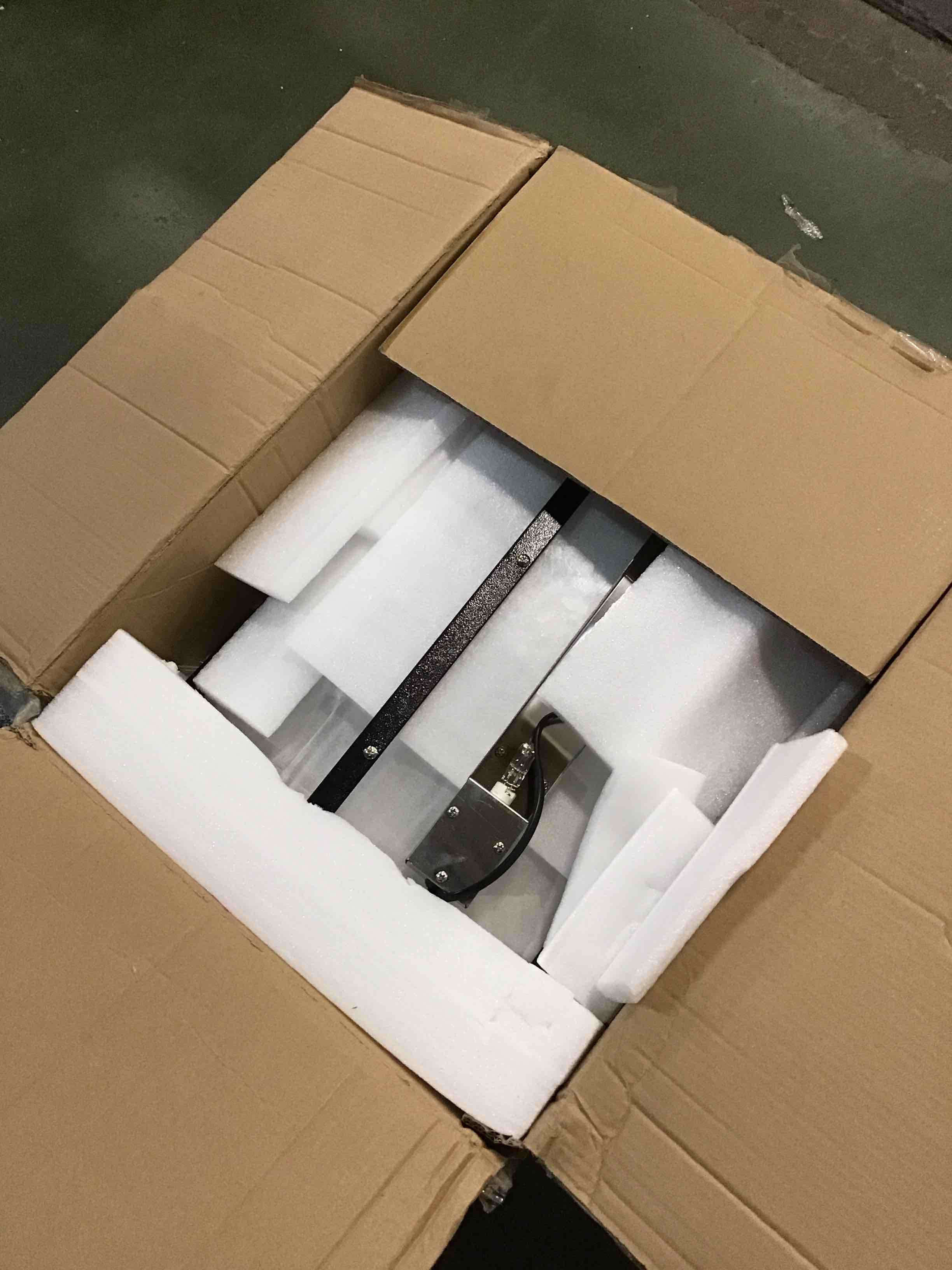 https://s3.amazonaws.com/lotting-images-prod/bidfta/GRA1466315_1733246637953.jpeg