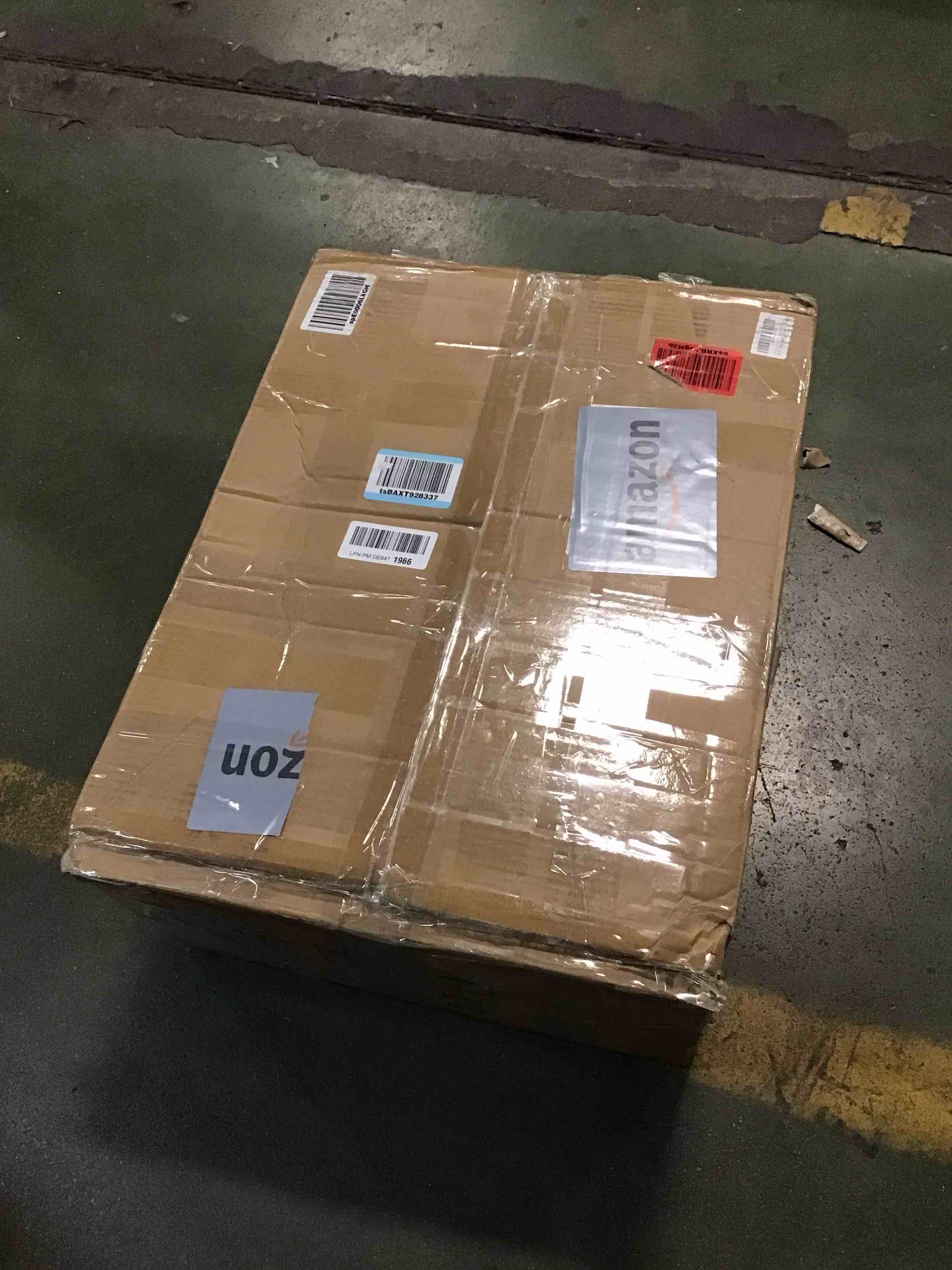https://s3.amazonaws.com/lotting-images-prod/bidfta/GRA1466315_1733246664644.jpeg