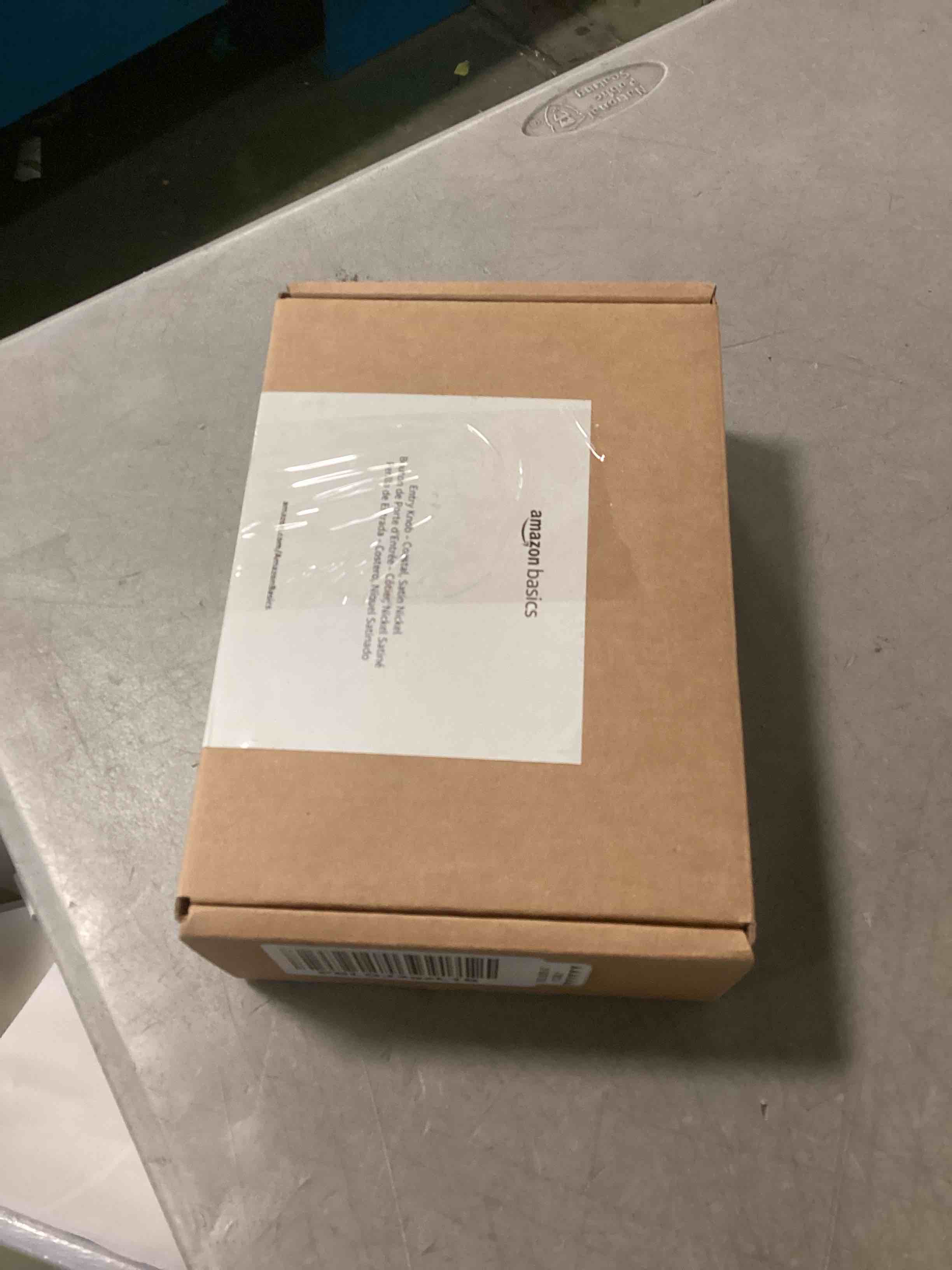 https://s3.amazonaws.com/lotting-images-prod/bidfta/GRA1466401_1733258549589.jpeg