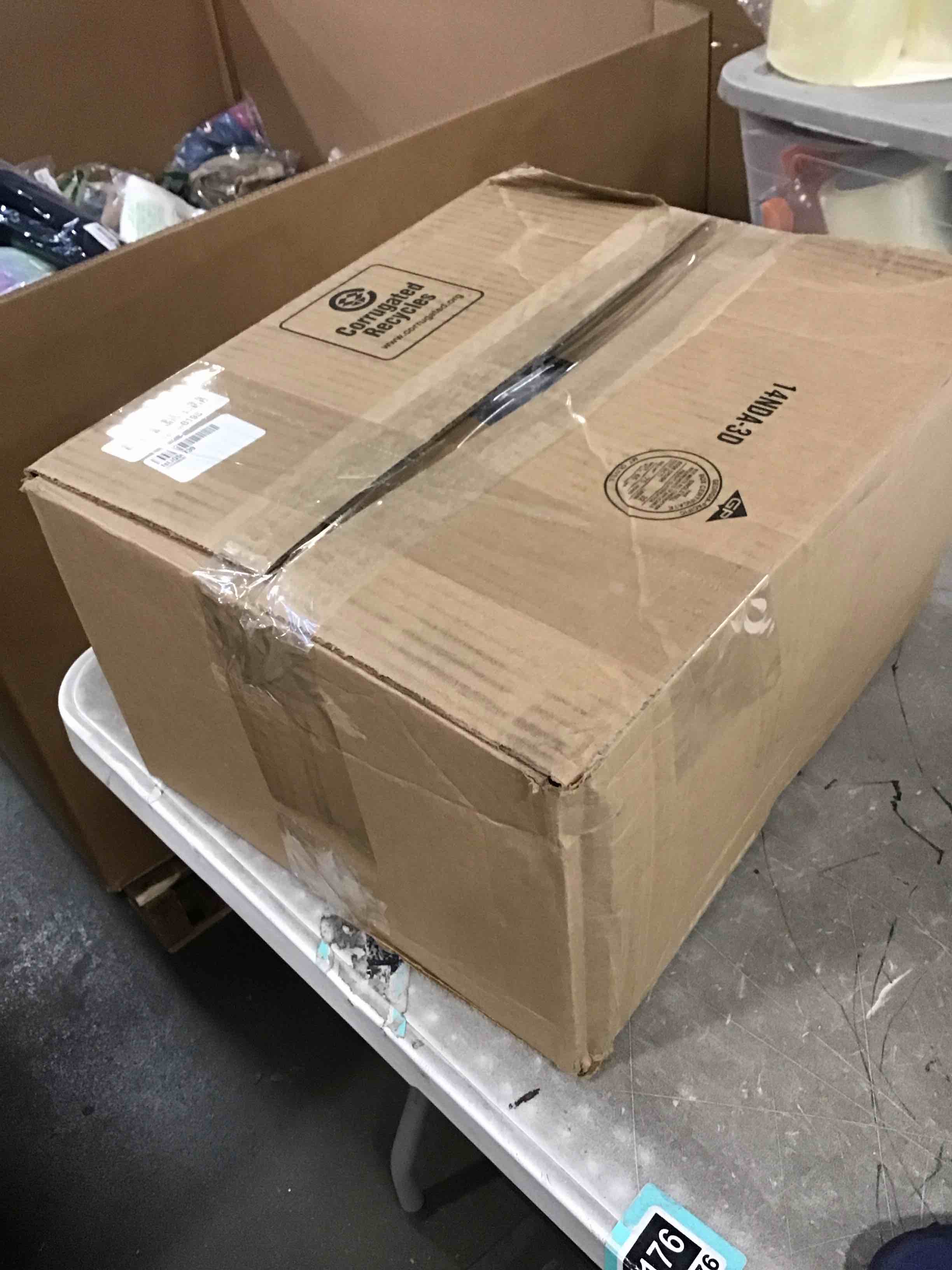 https://s3.amazonaws.com/lotting-images-prod/bidfta/GRA1466635_1733491202690.jpeg
