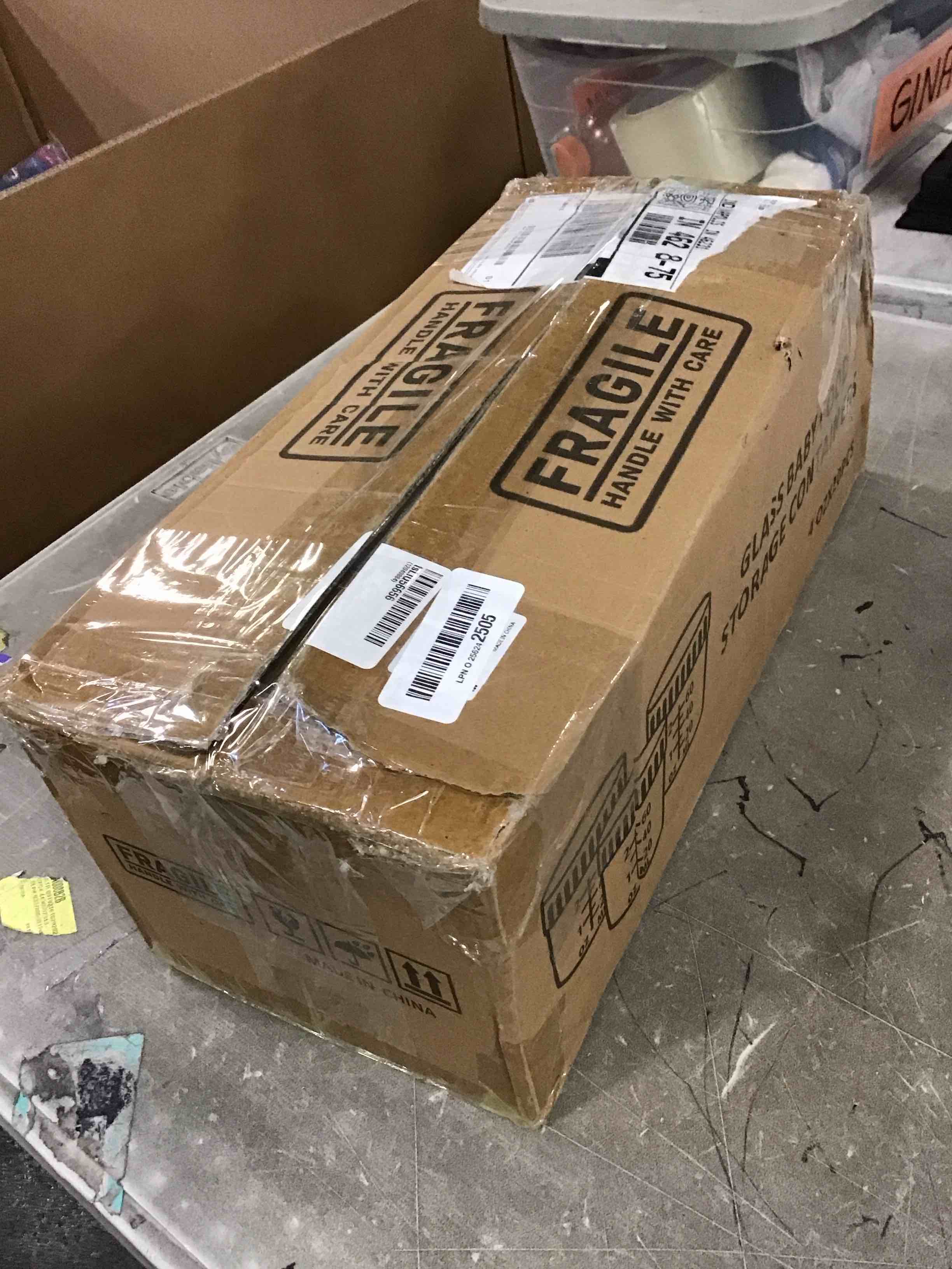 https://s3.amazonaws.com/lotting-images-prod/bidfta/GRA1466636_1733491313297.jpeg