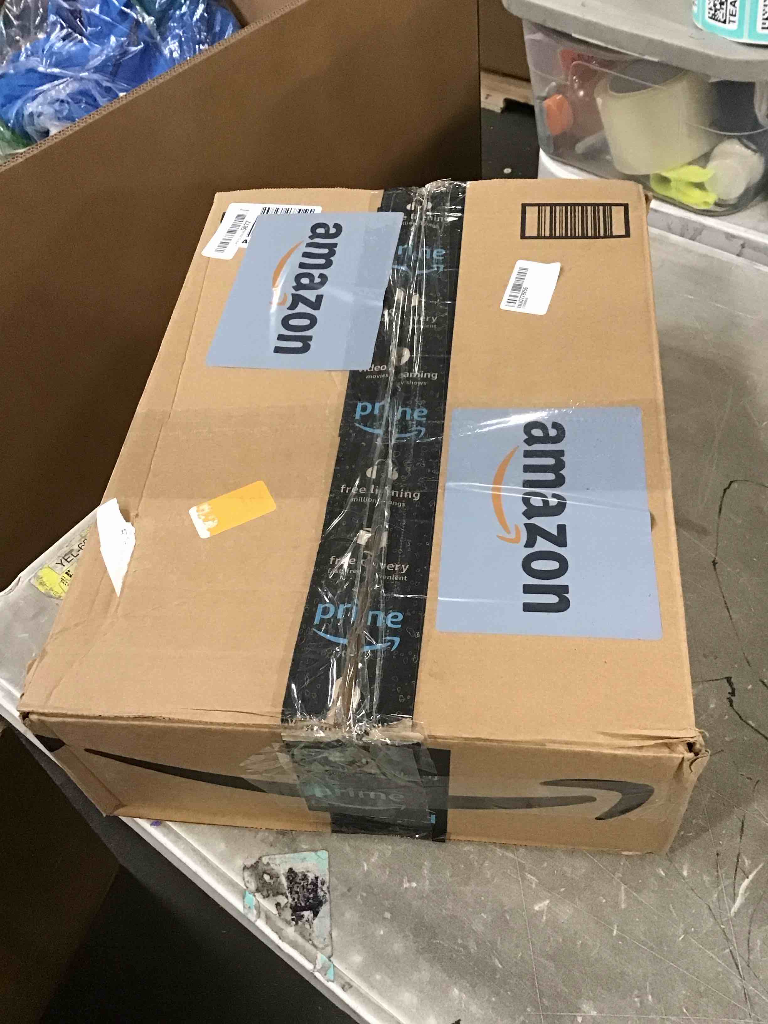 https://s3.amazonaws.com/lotting-images-prod/bidfta/GRA1466684_1733494551826.jpeg