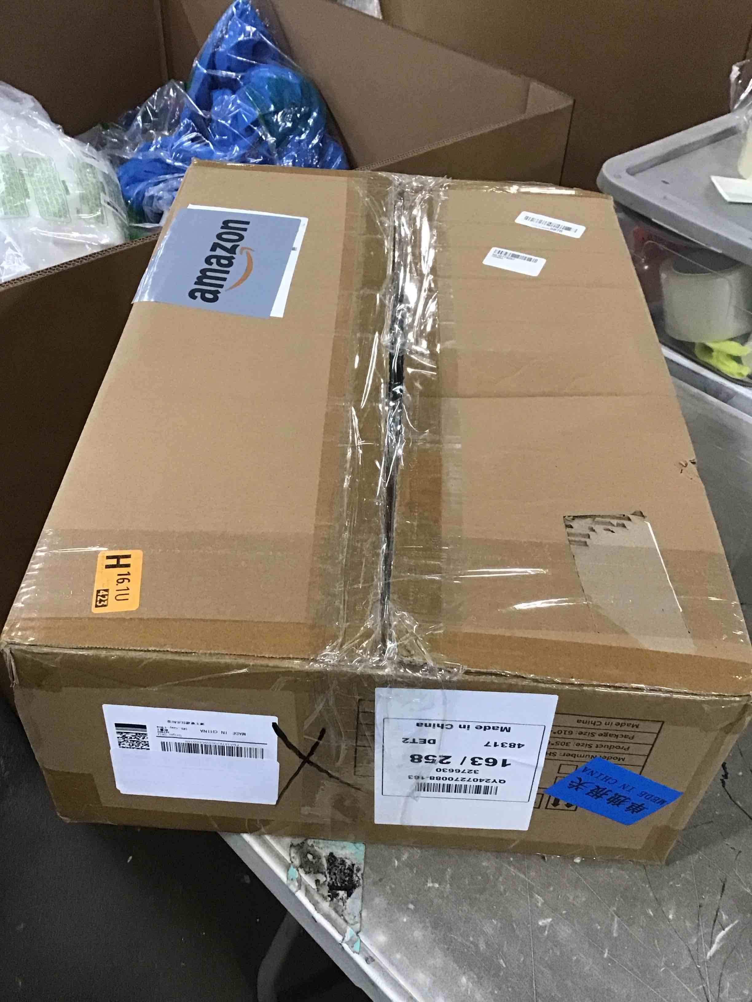 https://s3.amazonaws.com/lotting-images-prod/bidfta/GRA1466686_1733494776324.jpeg