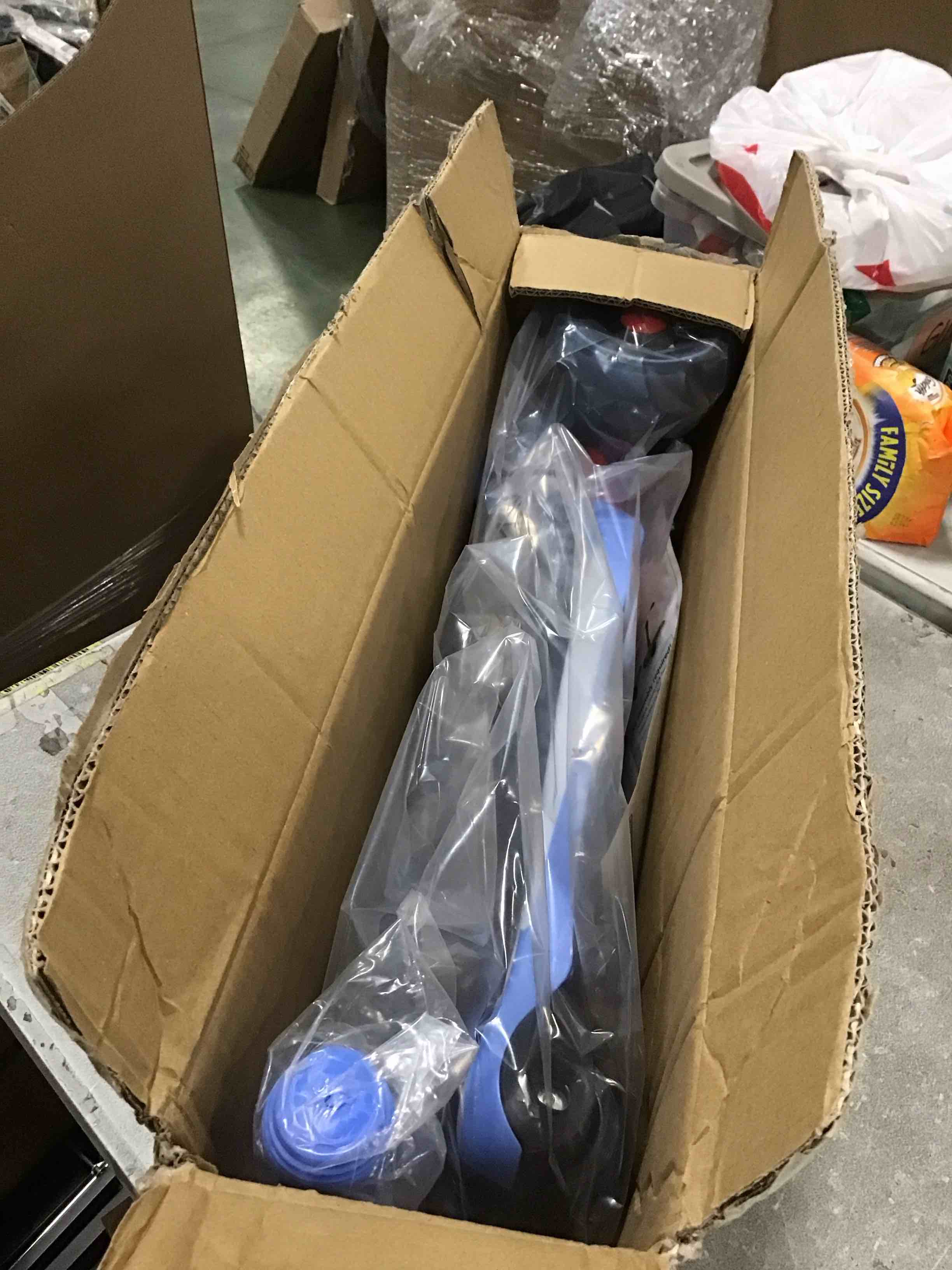 https://s3.amazonaws.com/lotting-images-prod/bidfta/GRA1467206_1733839743818.jpeg