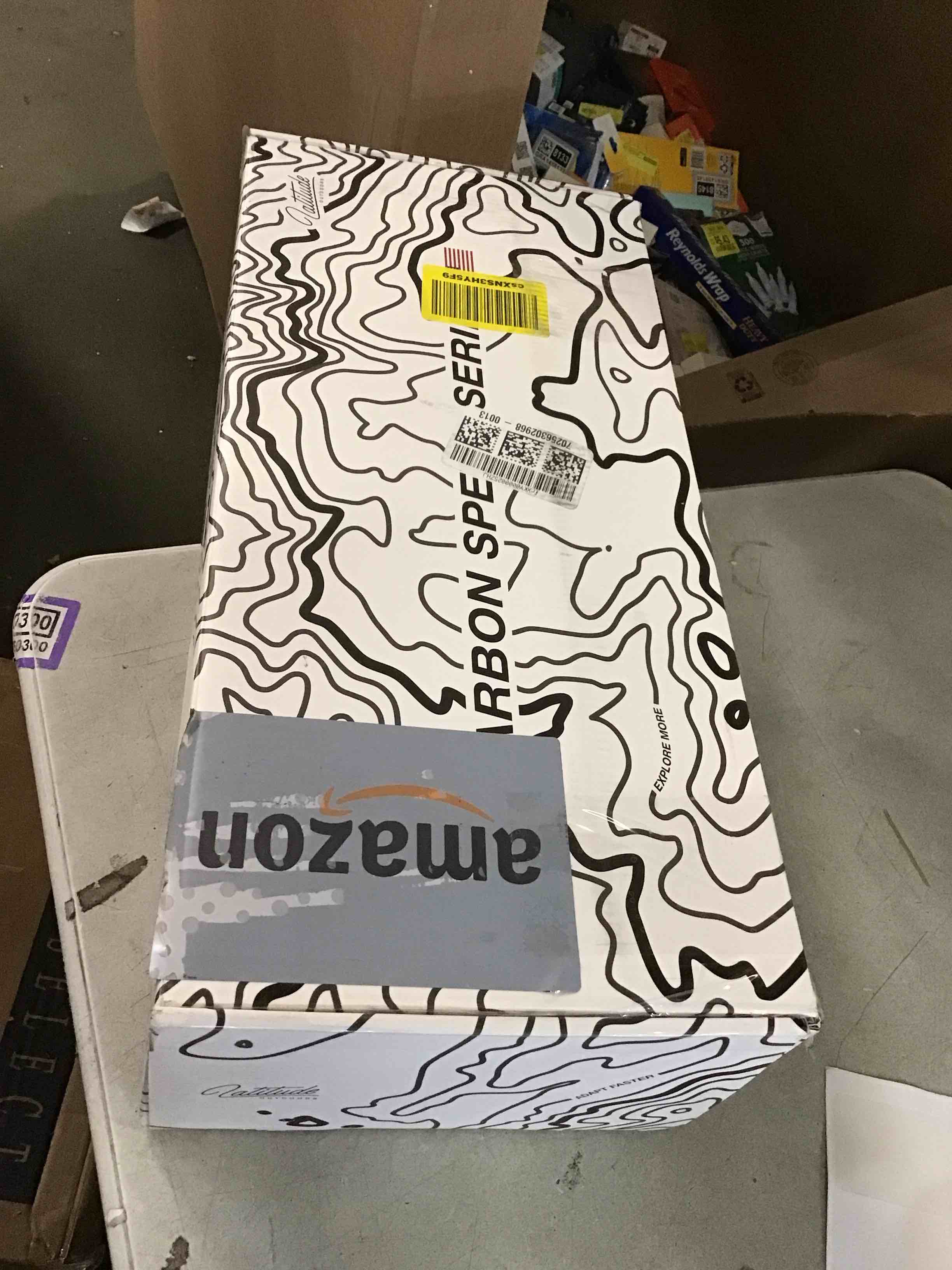 https://s3.amazonaws.com/lotting-images-prod/bidfta/GRA1467700_1734012972241.jpeg