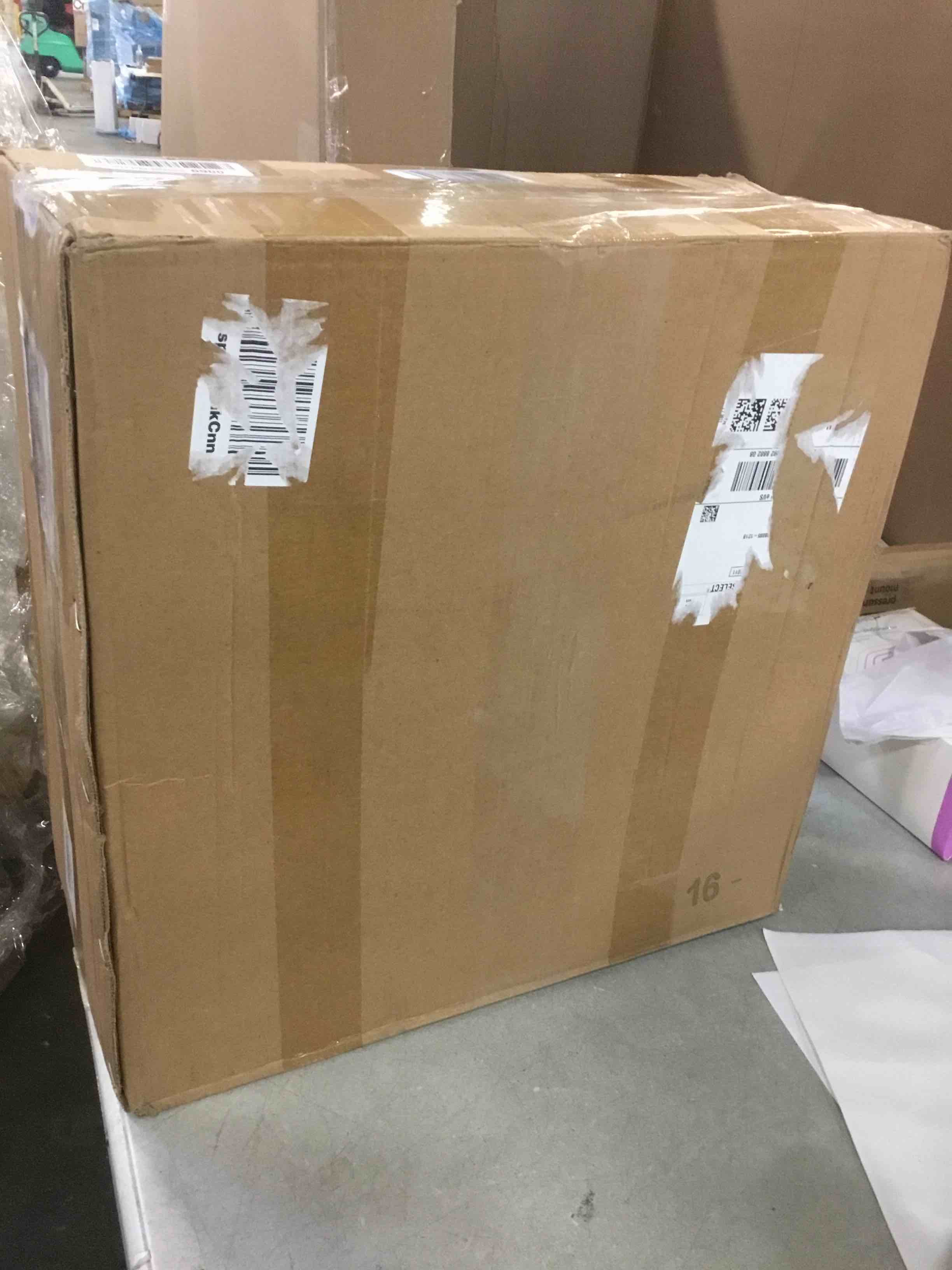 https://s3.amazonaws.com/lotting-images-prod/bidfta/GRA1467843_1734032152824.jpeg