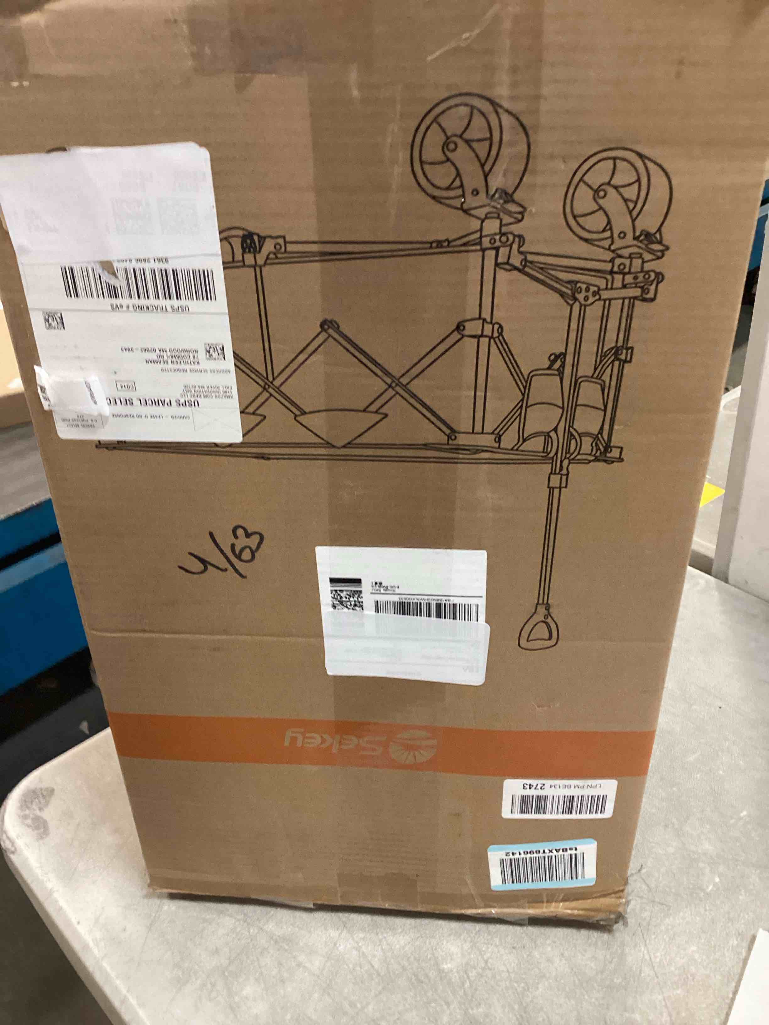 https://s3.amazonaws.com/lotting-images-prod/bidfta/GRA1468742_1733157078489.jpeg