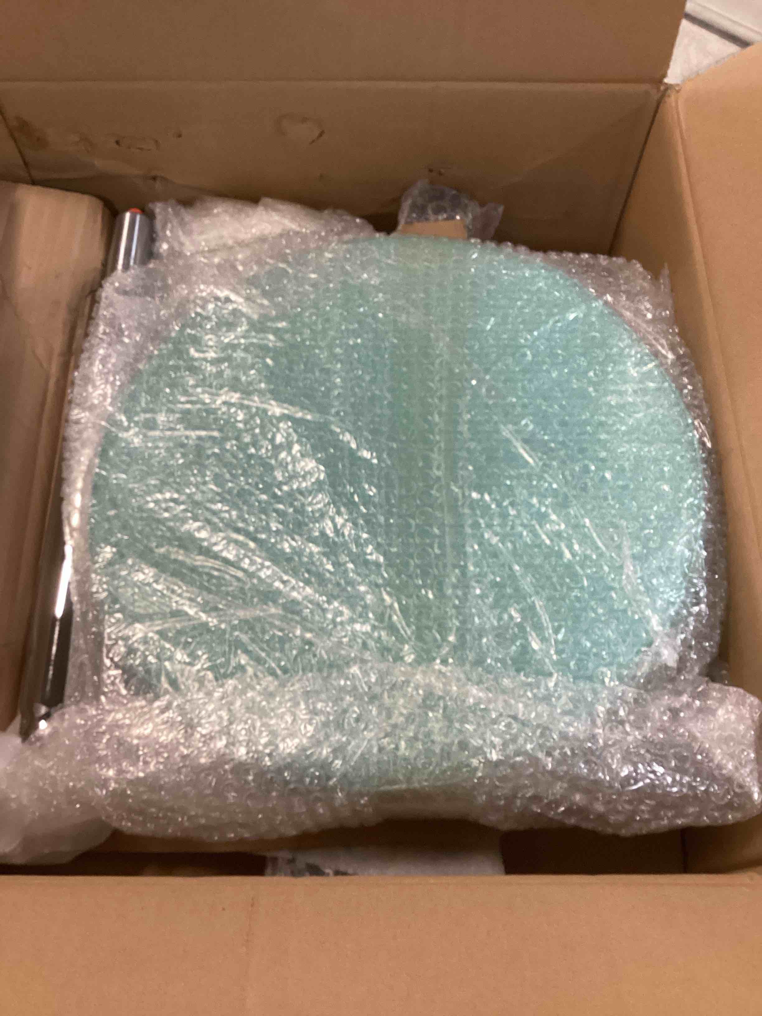 https://s3.amazonaws.com/lotting-images-prod/bidfta/GRA1469286_1733341740875.jpeg