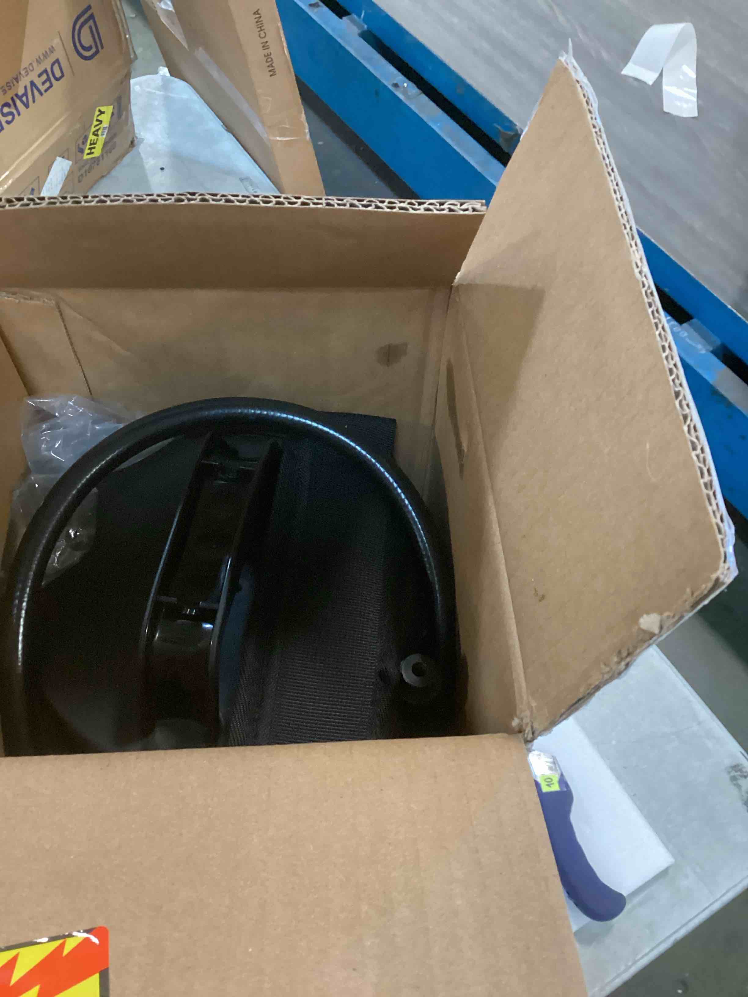 https://s3.amazonaws.com/lotting-images-prod/bidfta/GRA1469549_1733426944230.jpeg