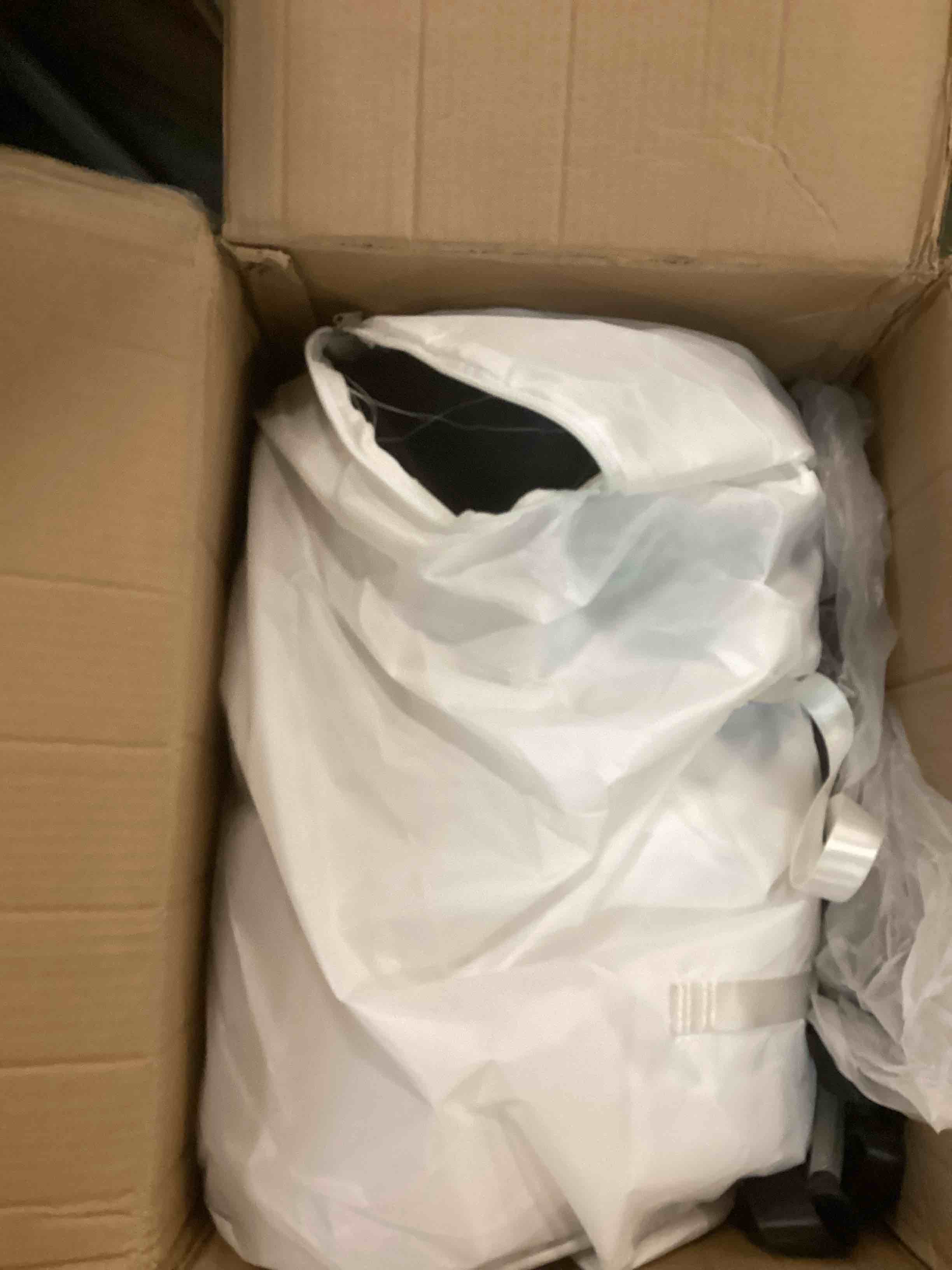 https://s3.amazonaws.com/lotting-images-prod/bidfta/GRA1469562_1733427799167.jpeg