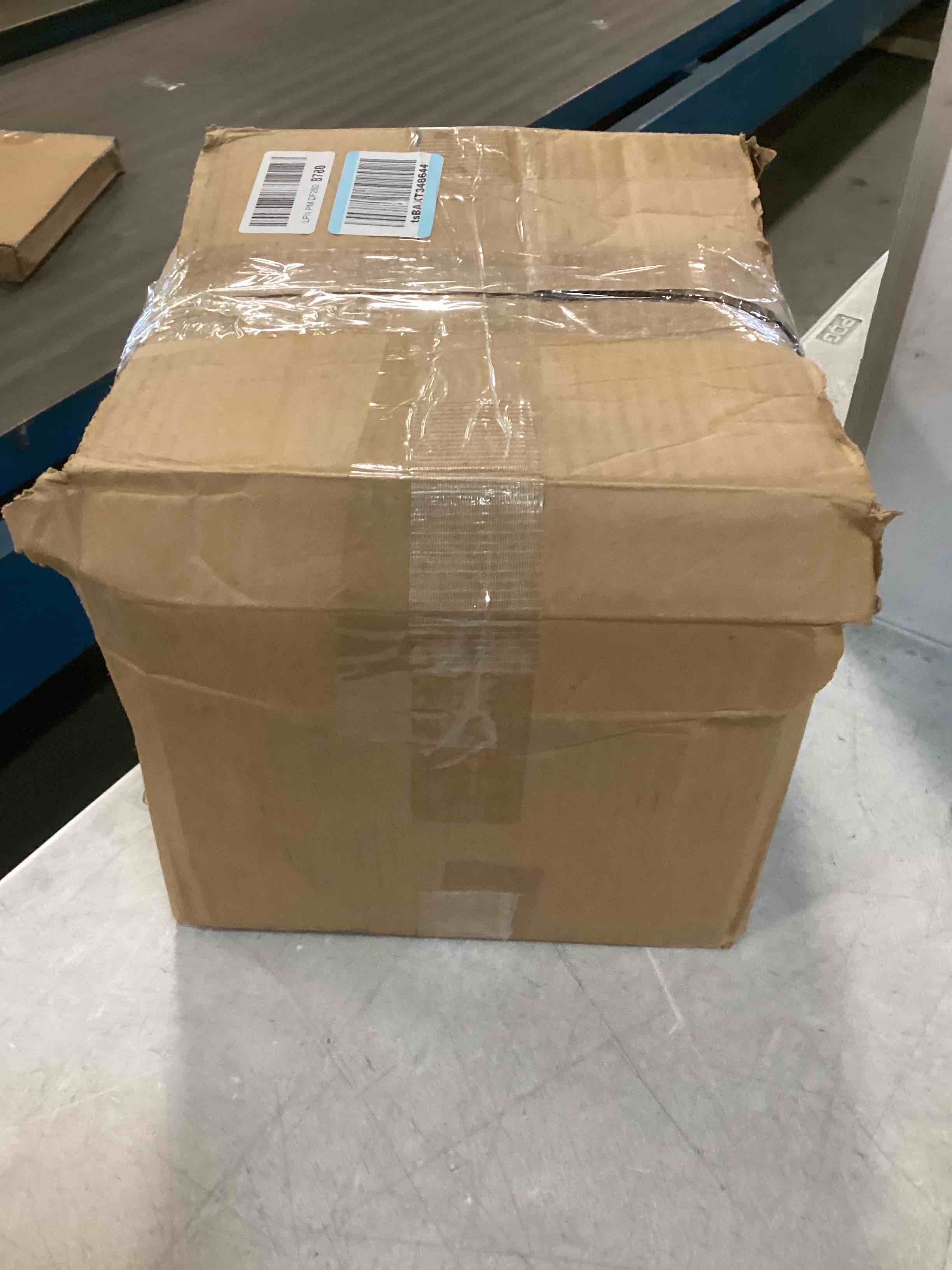 https://s3.amazonaws.com/lotting-images-prod/bidfta/GRA1469807_1733517079153.jpeg