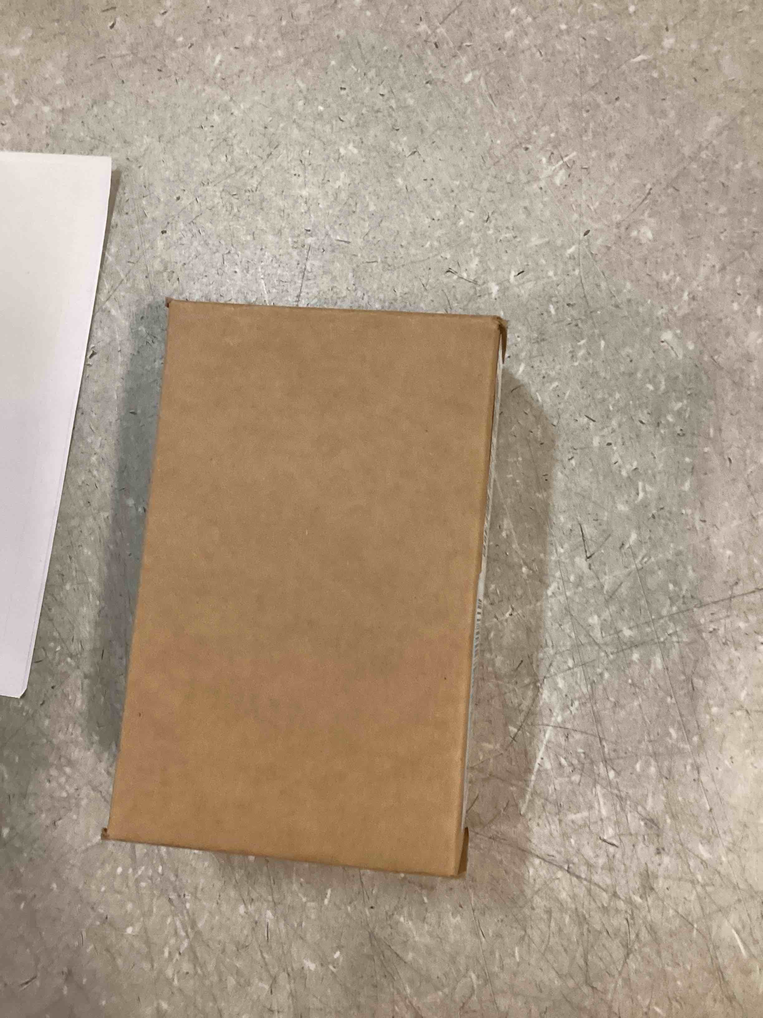 https://s3.amazonaws.com/lotting-images-prod/bidfta/GRA1469859_1733750443801.jpeg