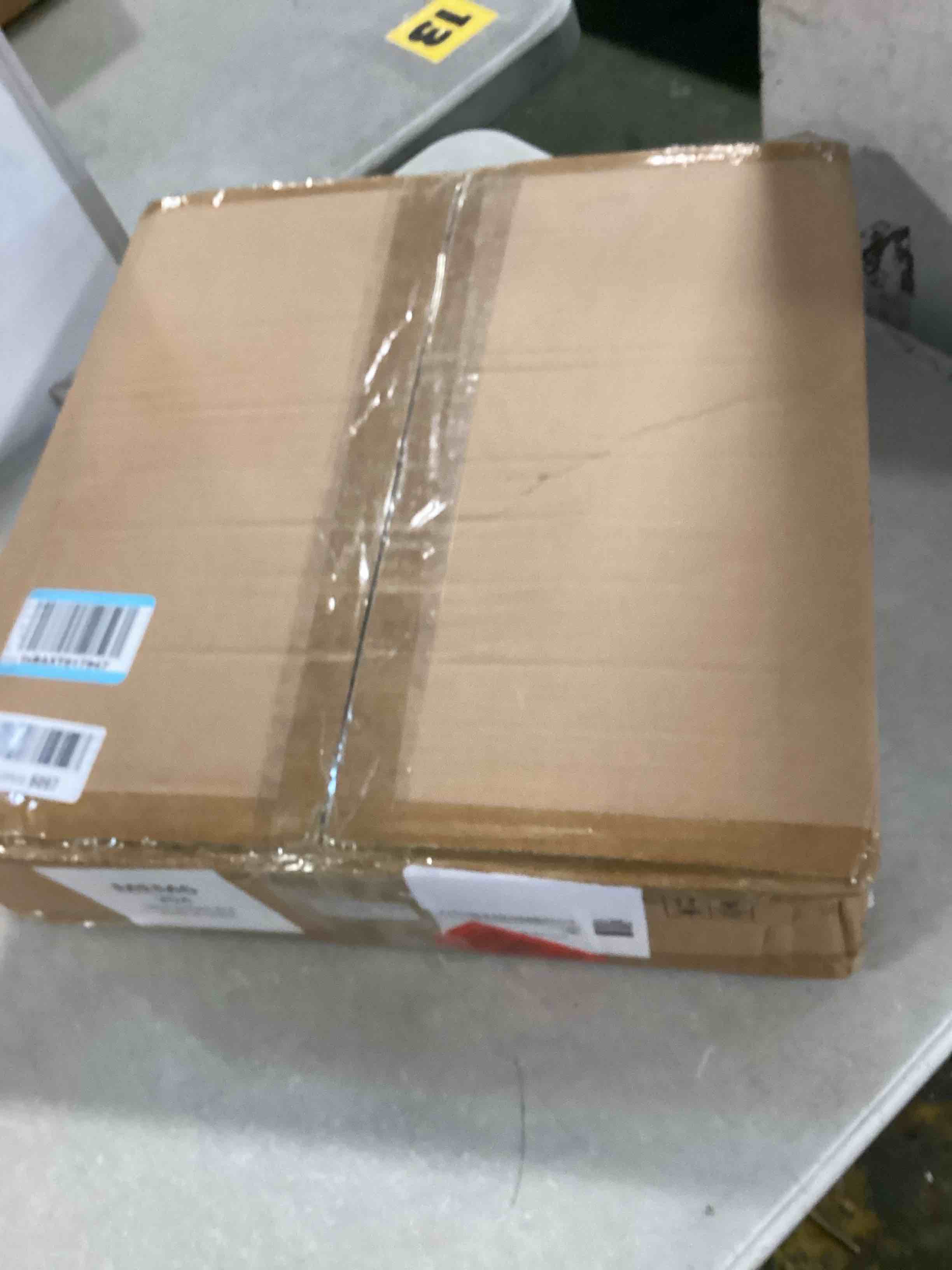 https://s3.amazonaws.com/lotting-images-prod/bidfta/GRA1470356_1733942883616.jpeg