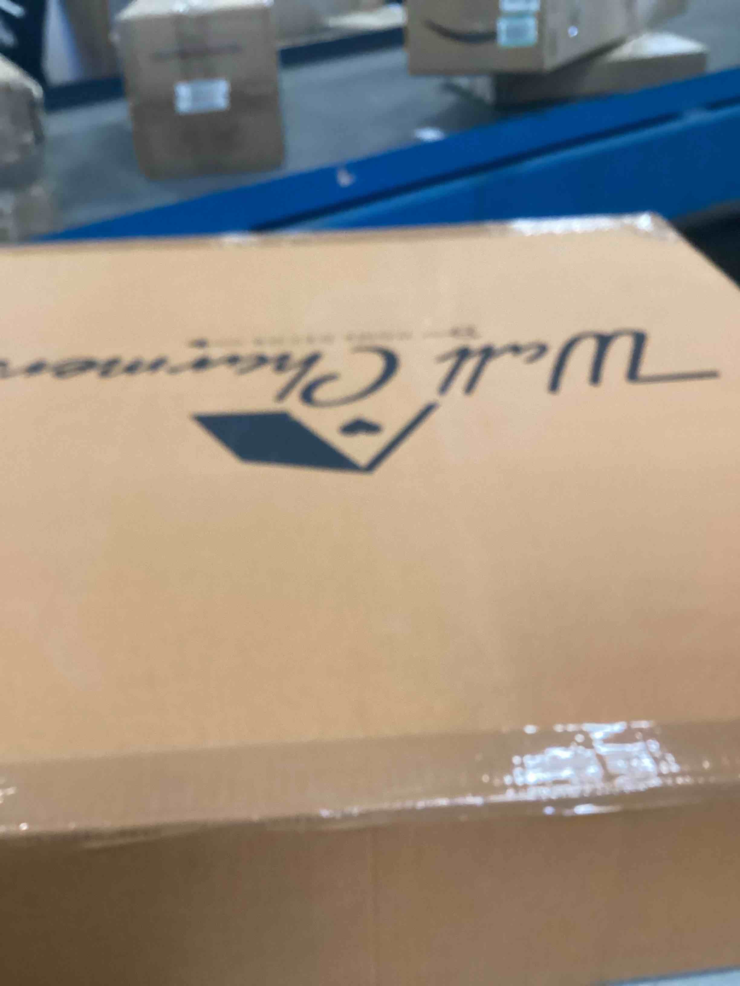 https://s3.amazonaws.com/lotting-images-prod/bidfta/GRA1471620_1736433443059.jpeg