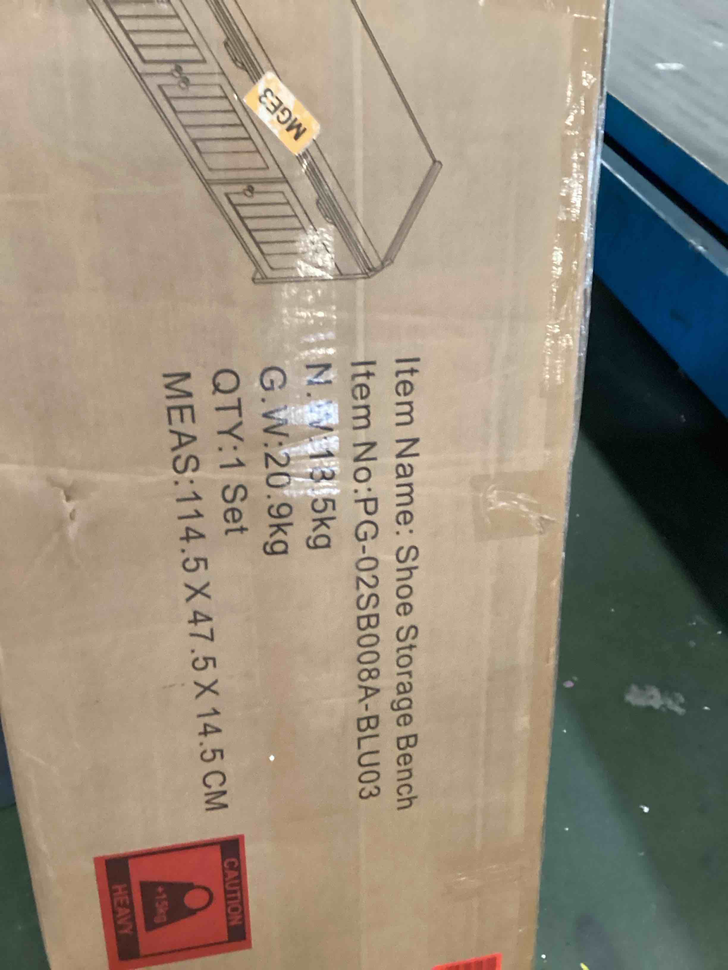 https://s3.amazonaws.com/lotting-images-prod/bidfta/GRA1472315_1736875652595.jpeg