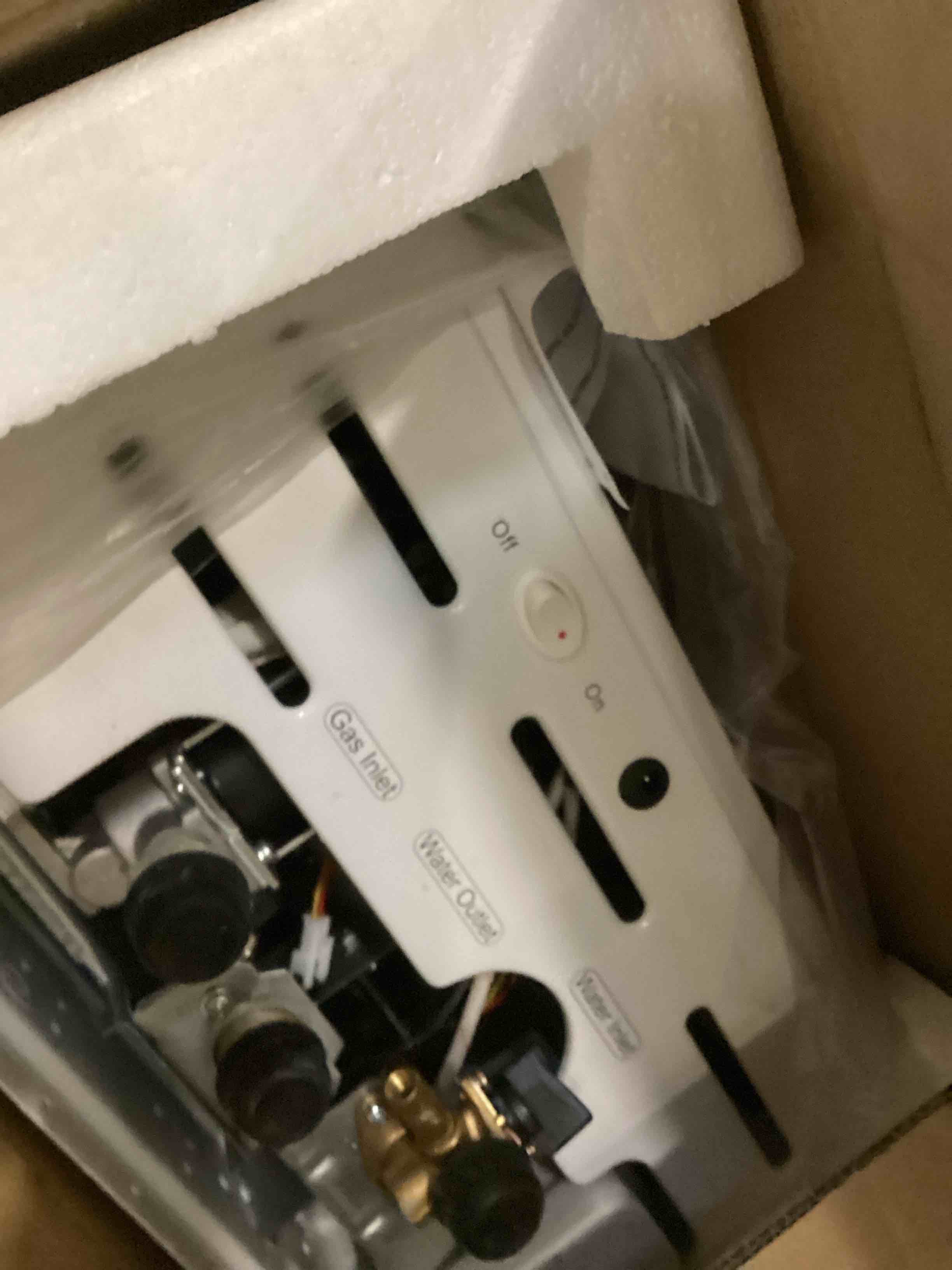 https://s3.amazonaws.com/lotting-images-prod/bidfta/GRA1473064_1737120702411.jpeg