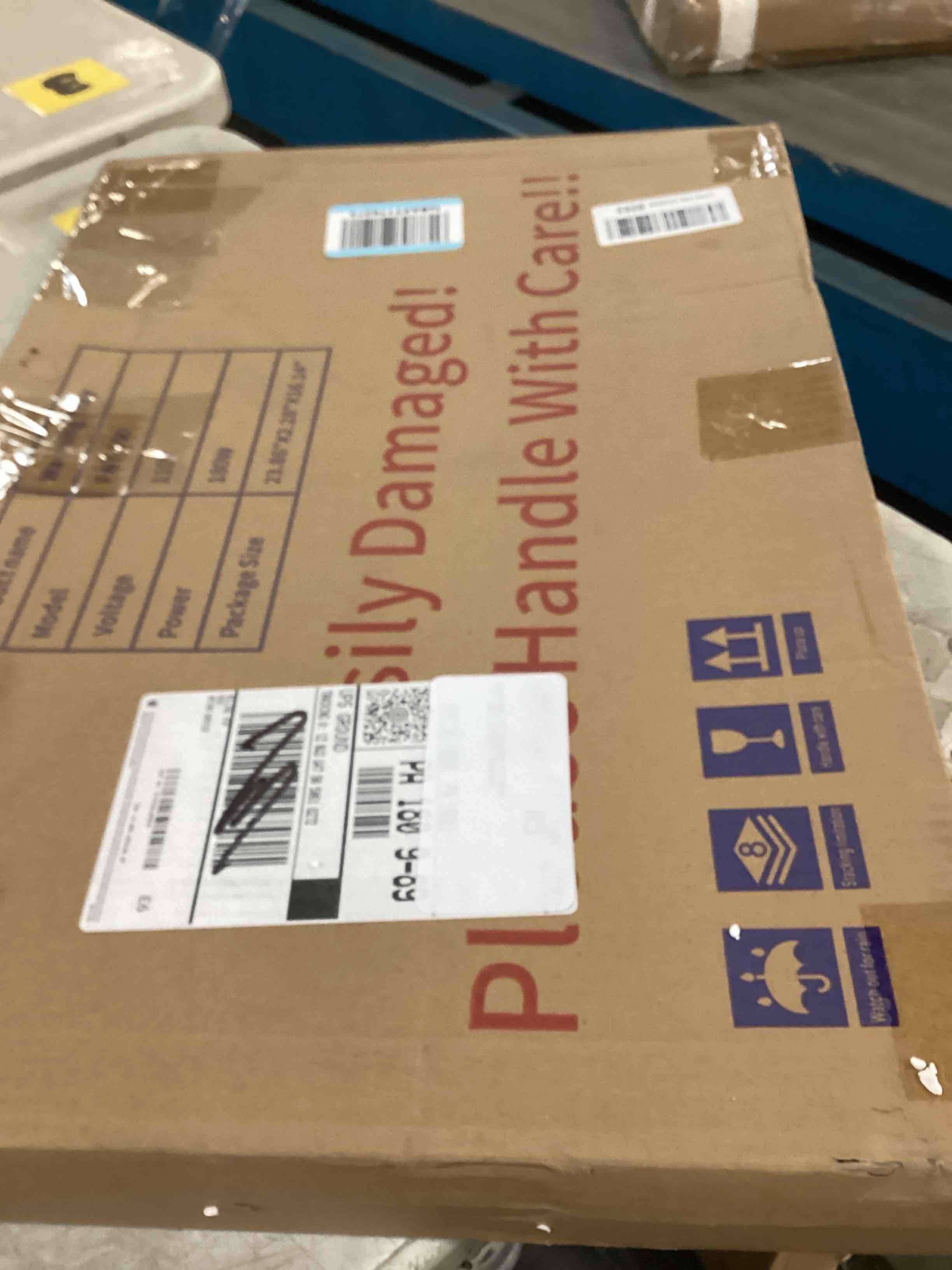 https://s3.amazonaws.com/lotting-images-prod/bidfta/GRA1473675_1737475671808.jpeg