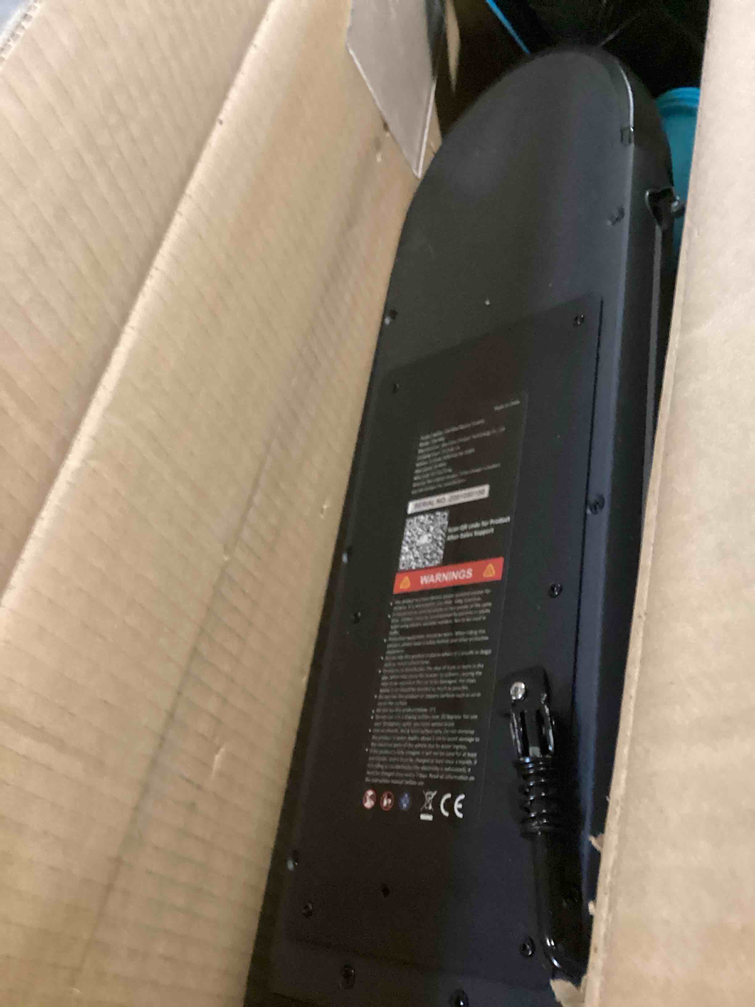 https://s3.amazonaws.com/lotting-images-prod/bidfta/GRA1473701_1737478983667.jpeg