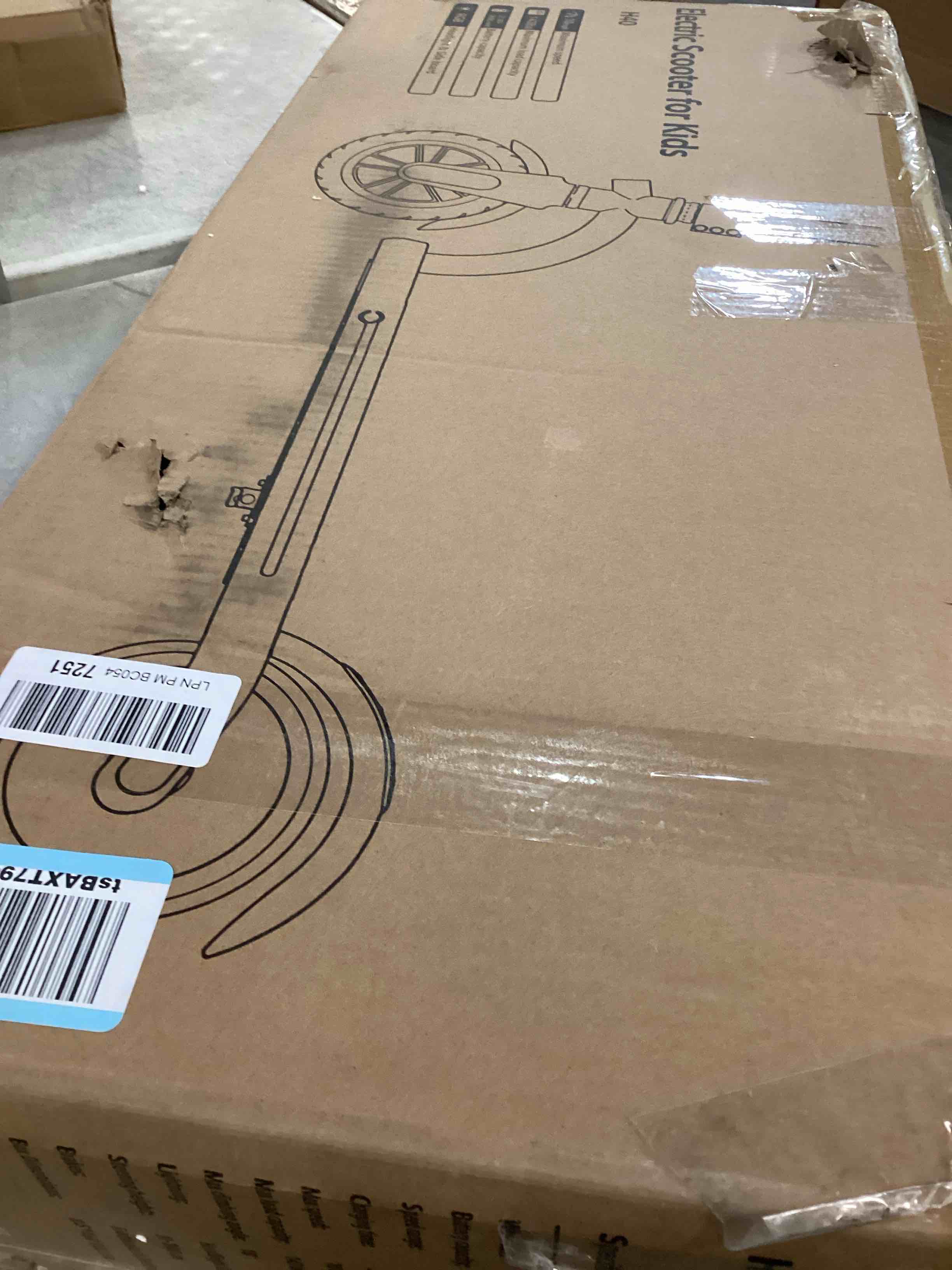 https://s3.amazonaws.com/lotting-images-prod/bidfta/GRA1473701_1737479012852.jpeg