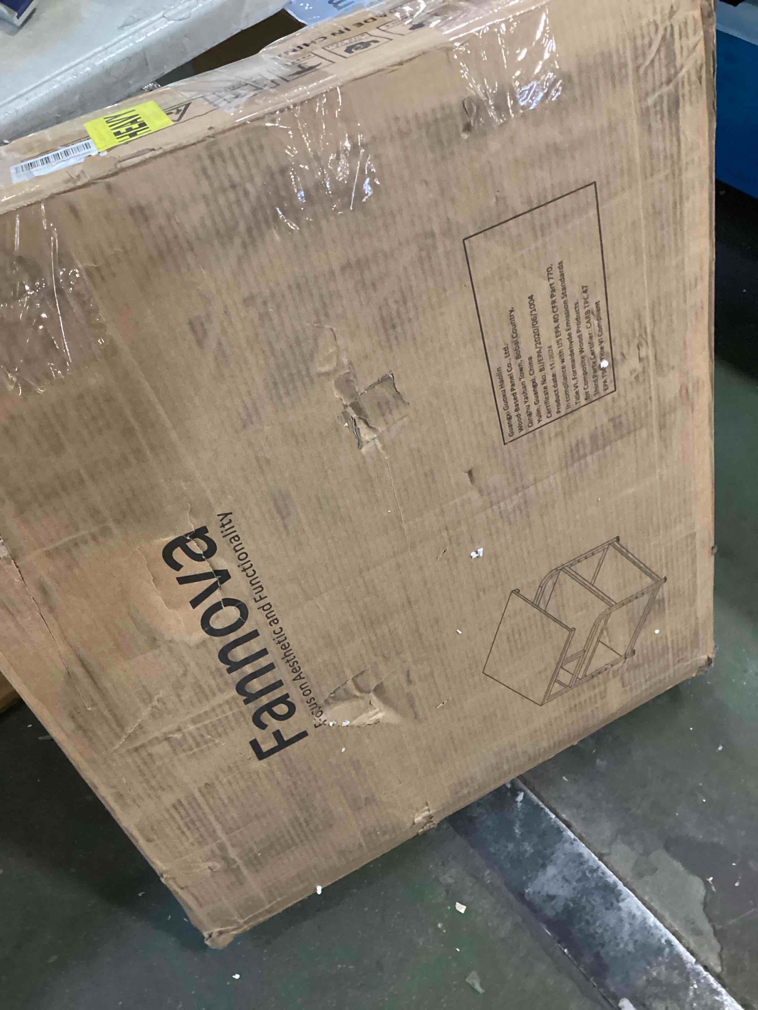 https://s3.amazonaws.com/lotting-images-prod/bidfta/GRA1473705_1737479479067.jpeg