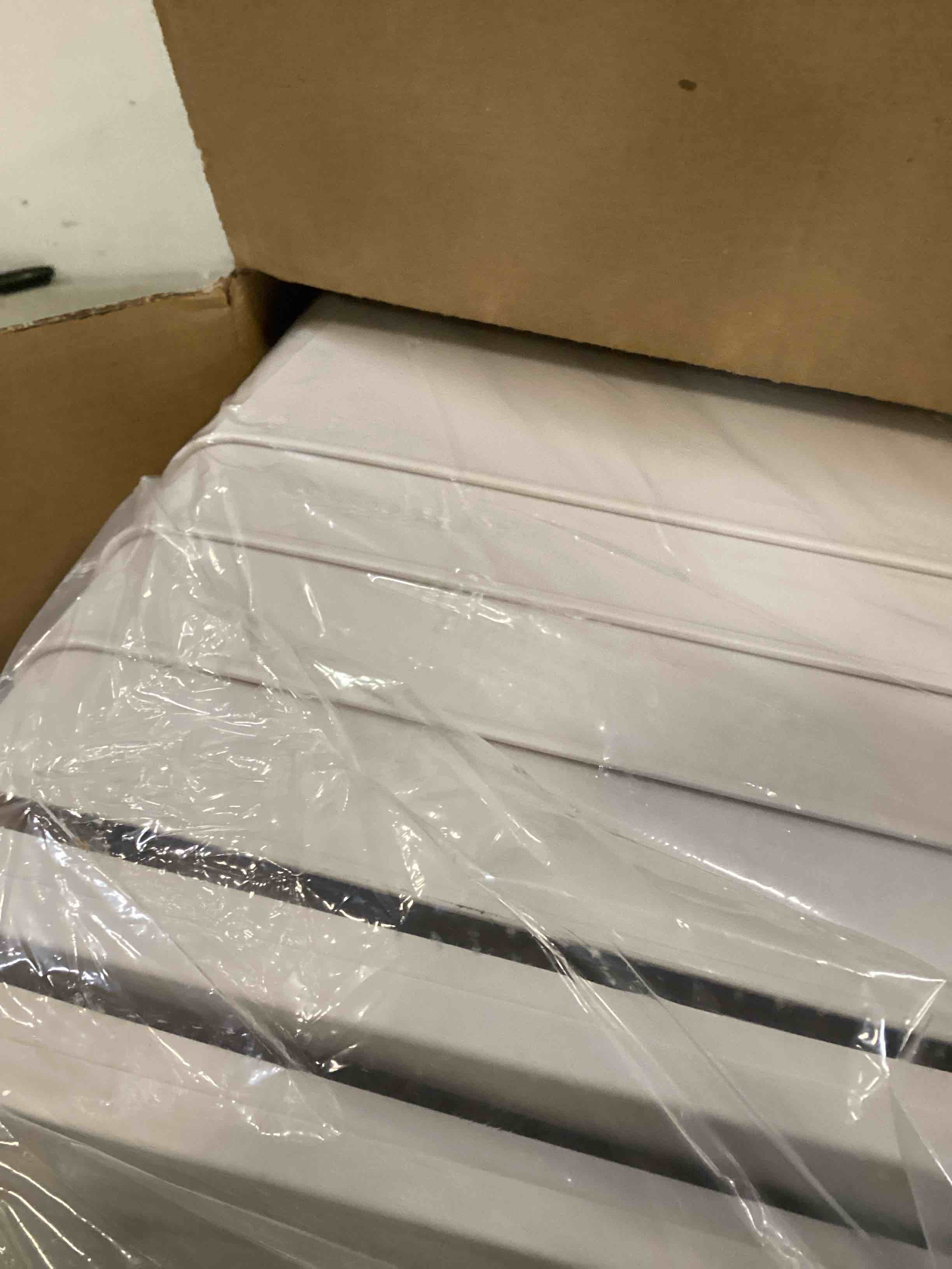 https://s3.amazonaws.com/lotting-images-prod/bidfta/GRA1473707_1737479716375.jpeg