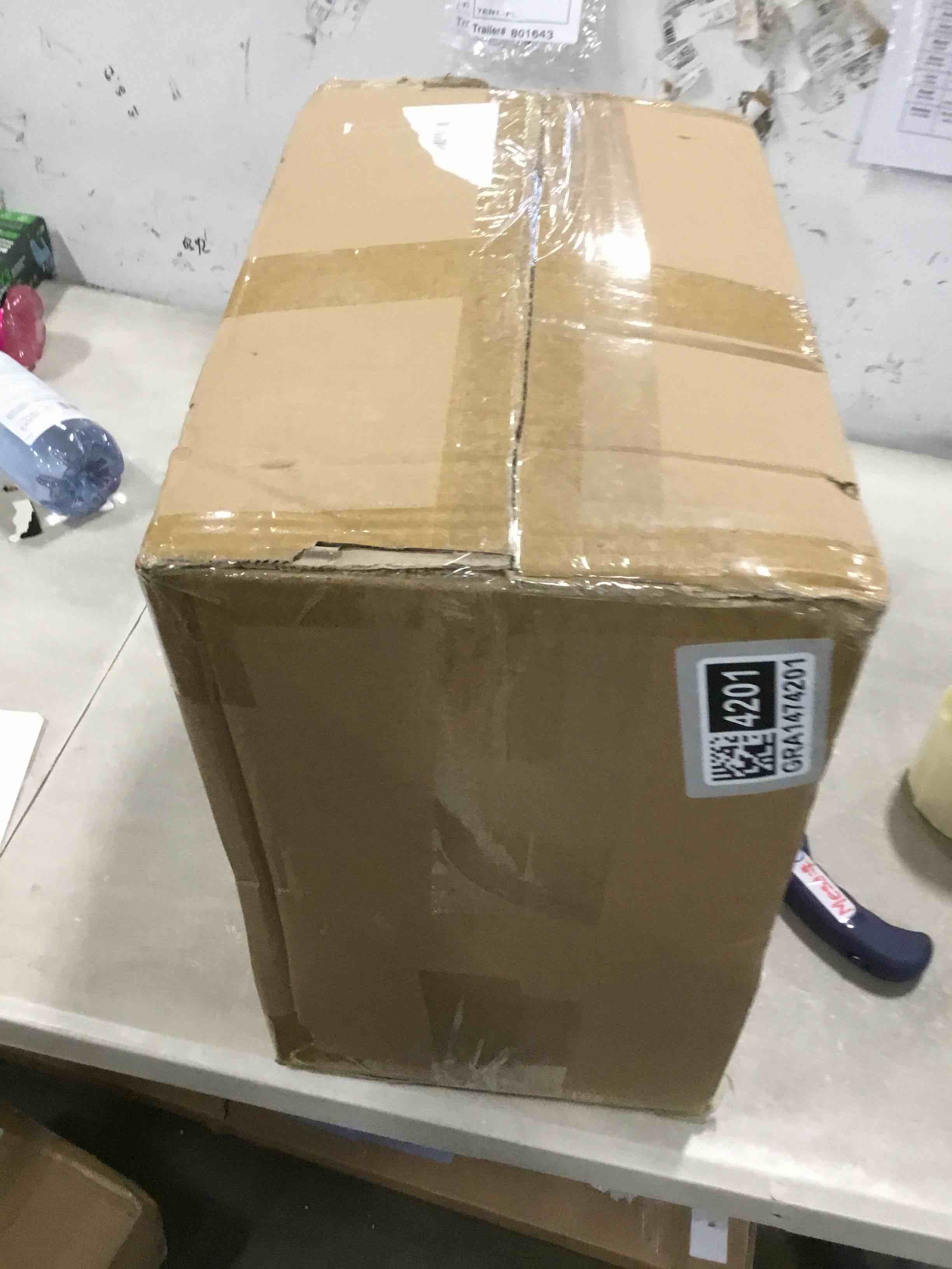 https://s3.amazonaws.com/lotting-images-prod/bidfta/GRA1474201_1732641229162.jpeg