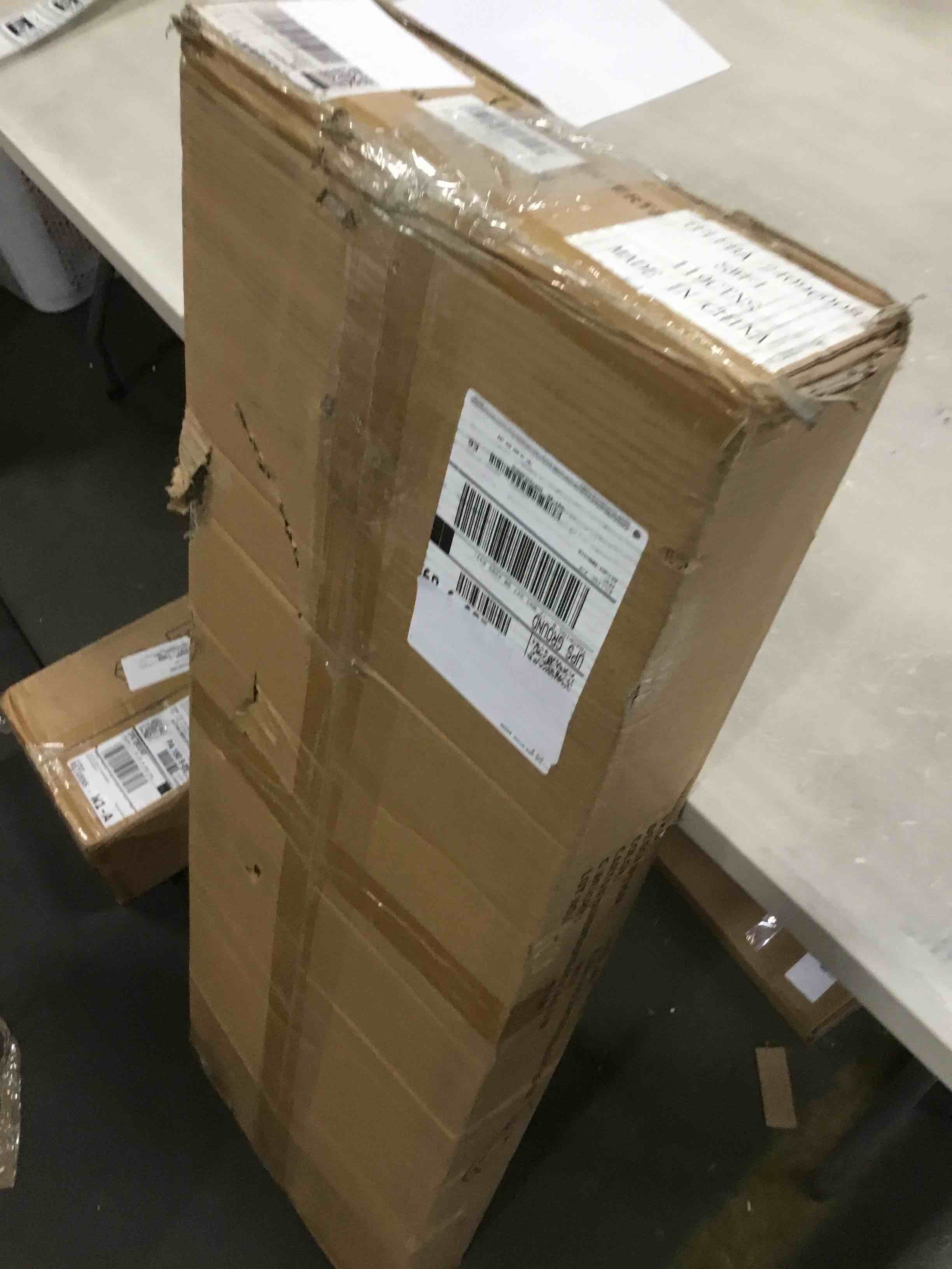 https://s3.amazonaws.com/lotting-images-prod/bidfta/GRA1474205_1732641084383.jpeg