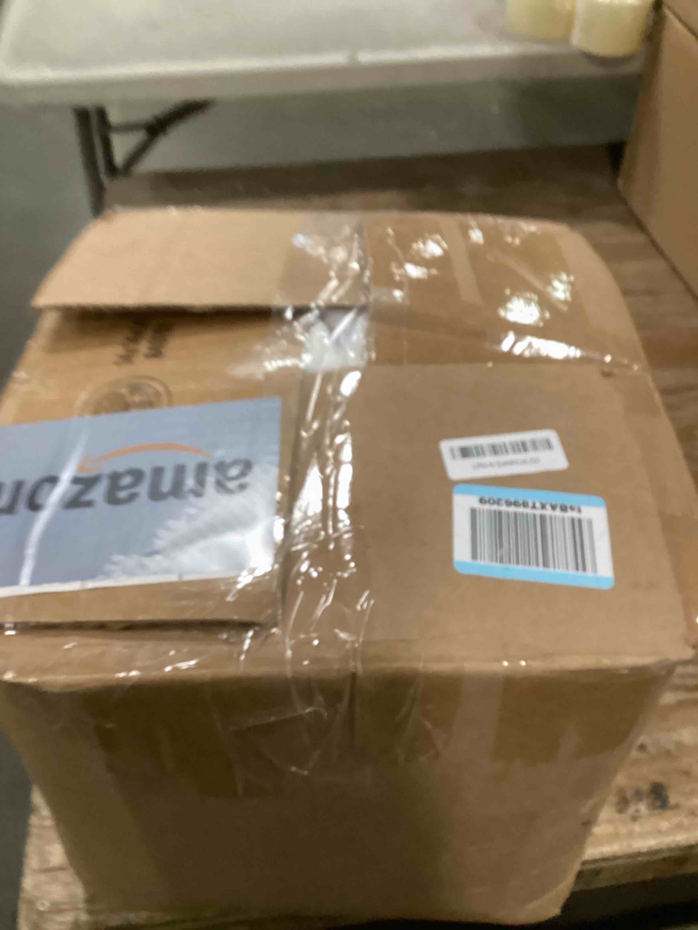 https://s3.amazonaws.com/lotting-images-prod/bidfta/GRA1474901_1733488750833.jpeg