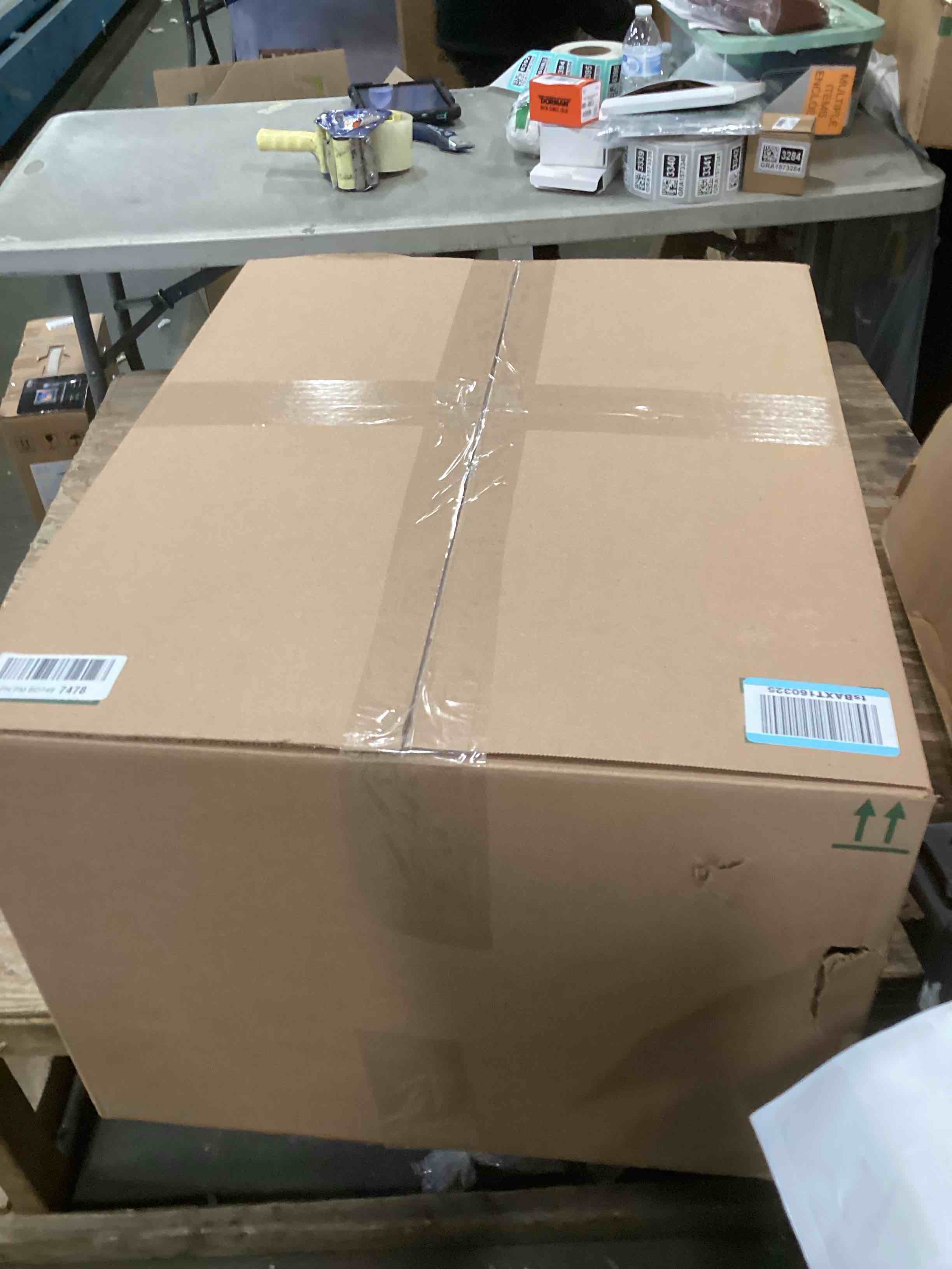 https://s3.amazonaws.com/lotting-images-prod/bidfta/GRA1474983_1733504595220.jpeg