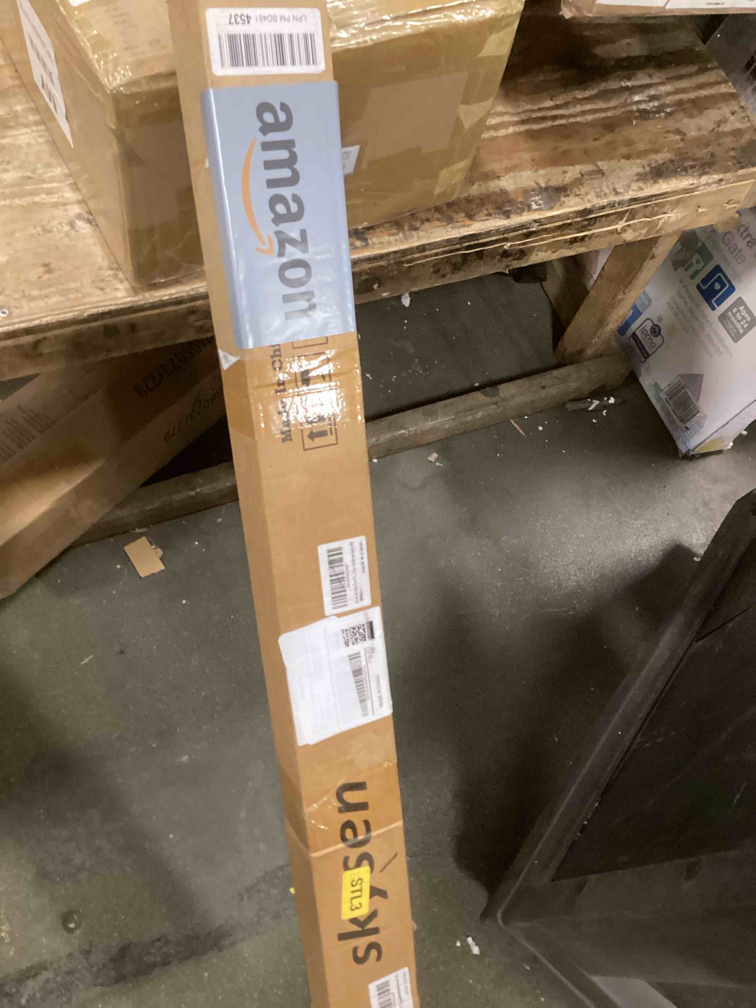 https://s3.amazonaws.com/lotting-images-prod/bidfta/GRA1475165_1733765589228.jpeg