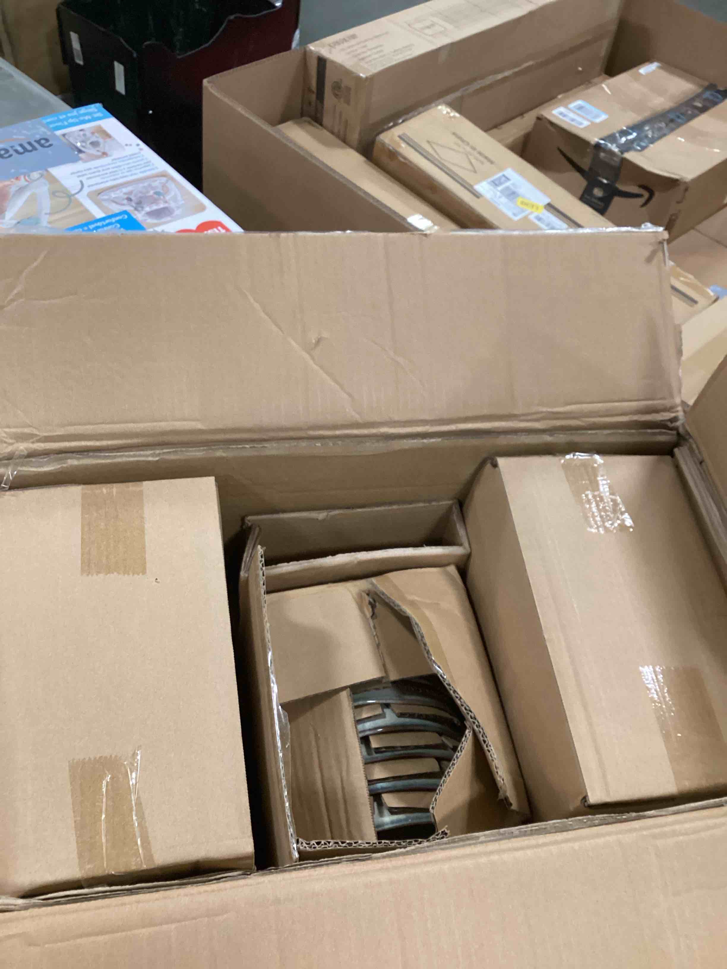 https://s3.amazonaws.com/lotting-images-prod/bidfta/GRA1475288_1733841781374.jpeg