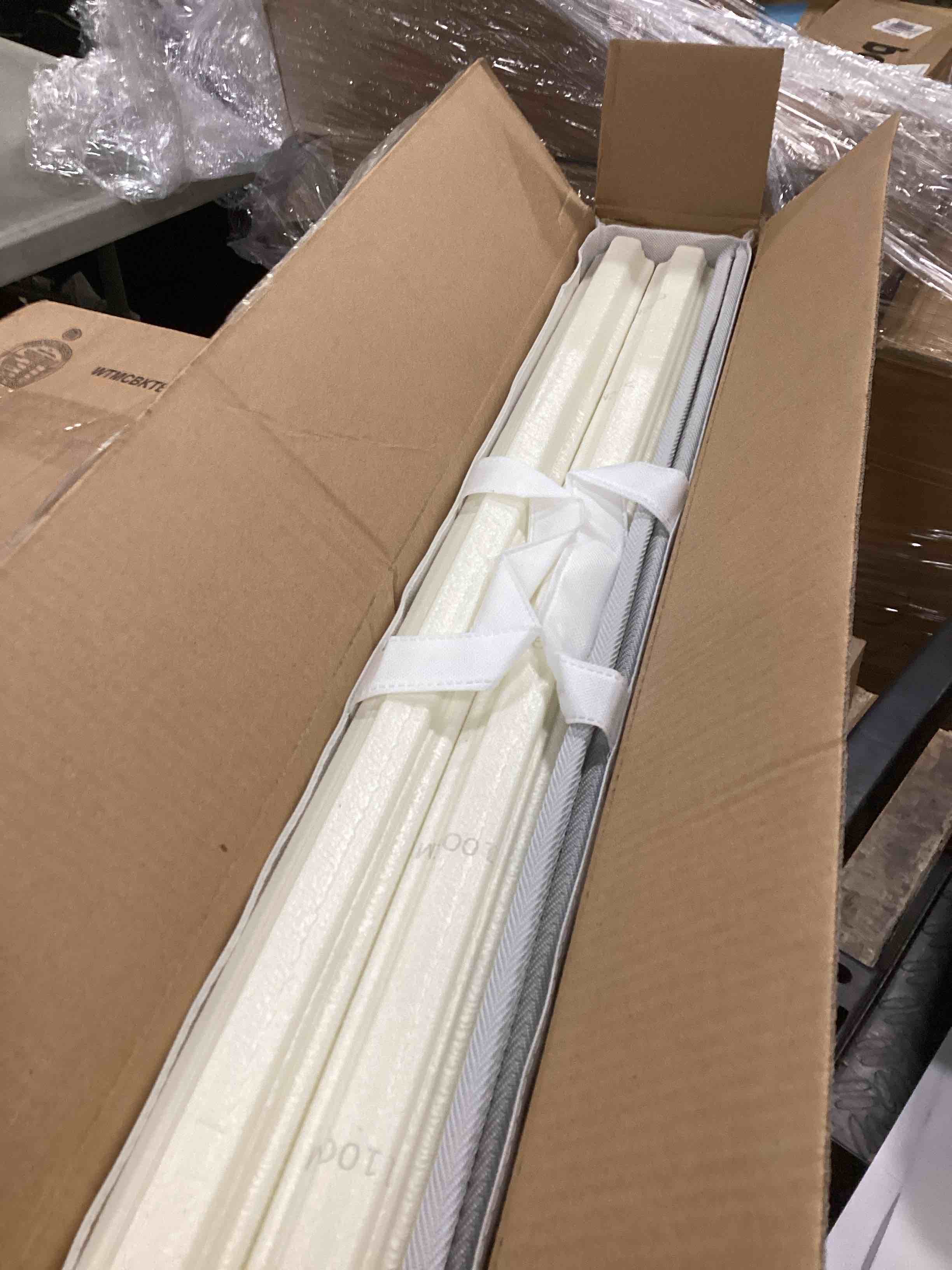 Condition photo showing Good Condition for ZEEBABA Baby Play Mat, 59"x59" Foldable & Reversable Large Baby Mat, 0.4" Thick Waterproof Foam Play Mat, Baby Activity Tummy Time Mat, Non-Toxic Foam Play Mat for Babies and Toddlers, for 59"Playpen