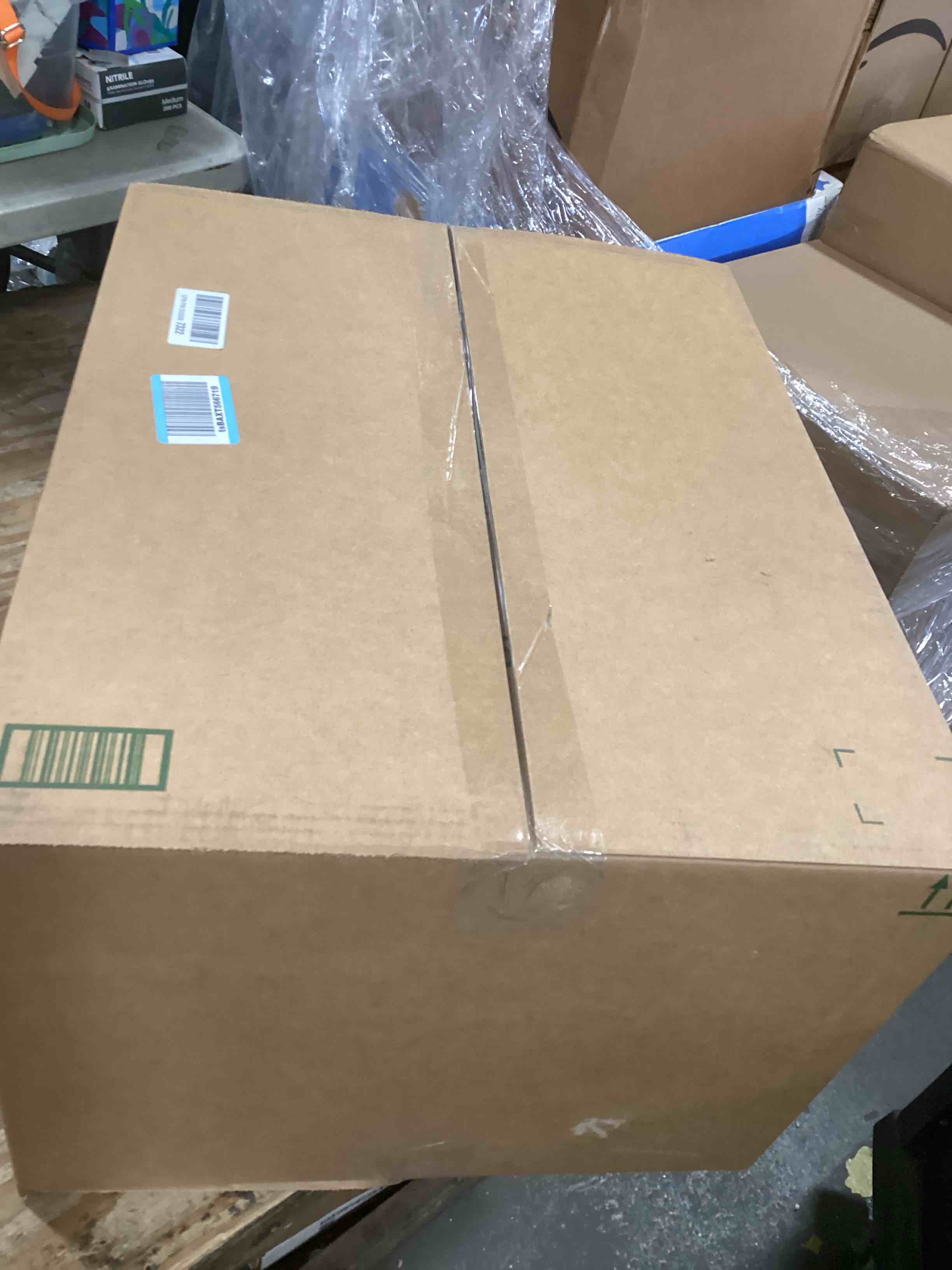 https://s3.amazonaws.com/lotting-images-prod/bidfta/GRA1476916_1734634299231.jpeg