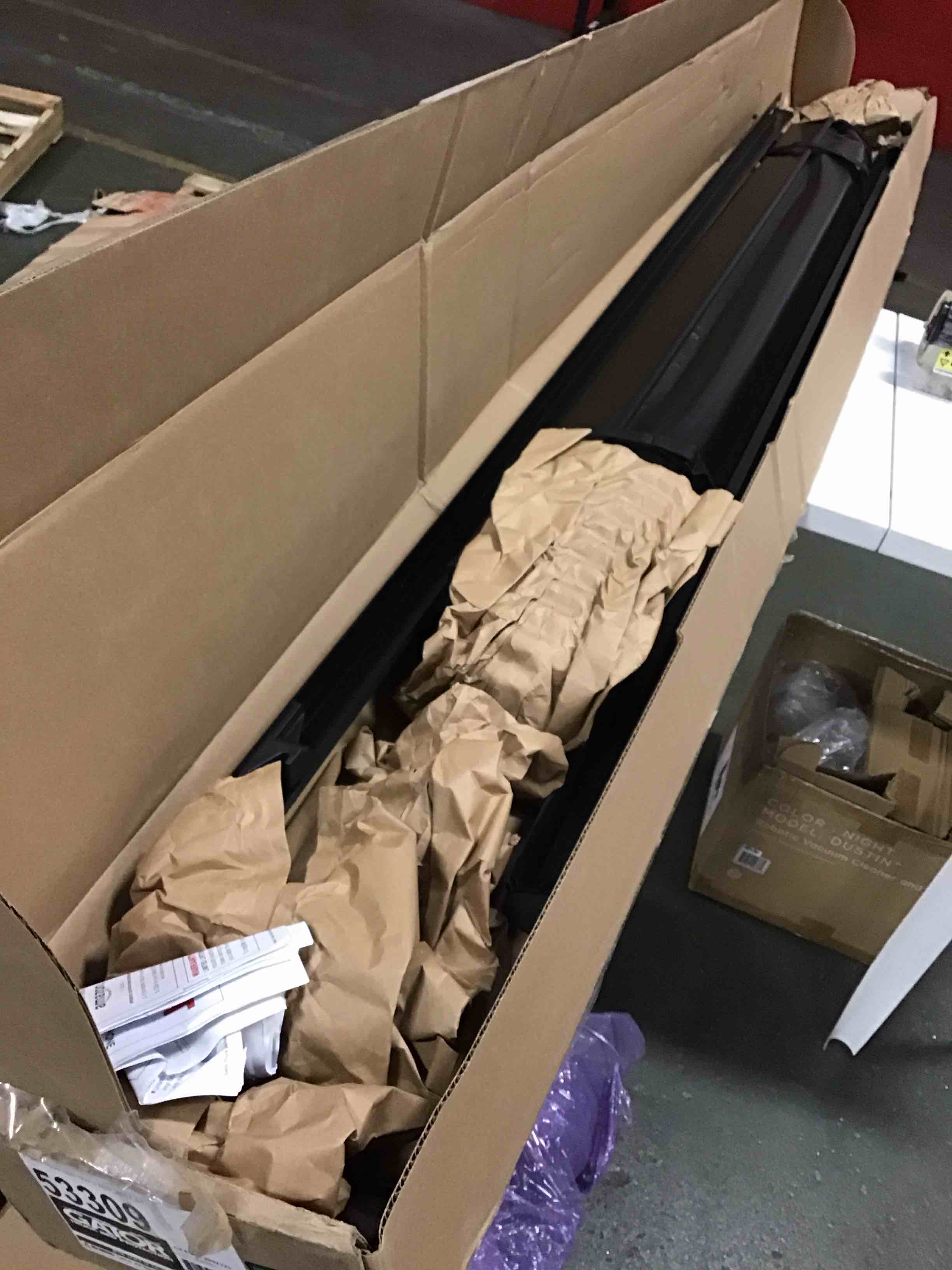 https://s3.amazonaws.com/lotting-images-prod/bidfta/GRA1477357_1732888277808.jpeg